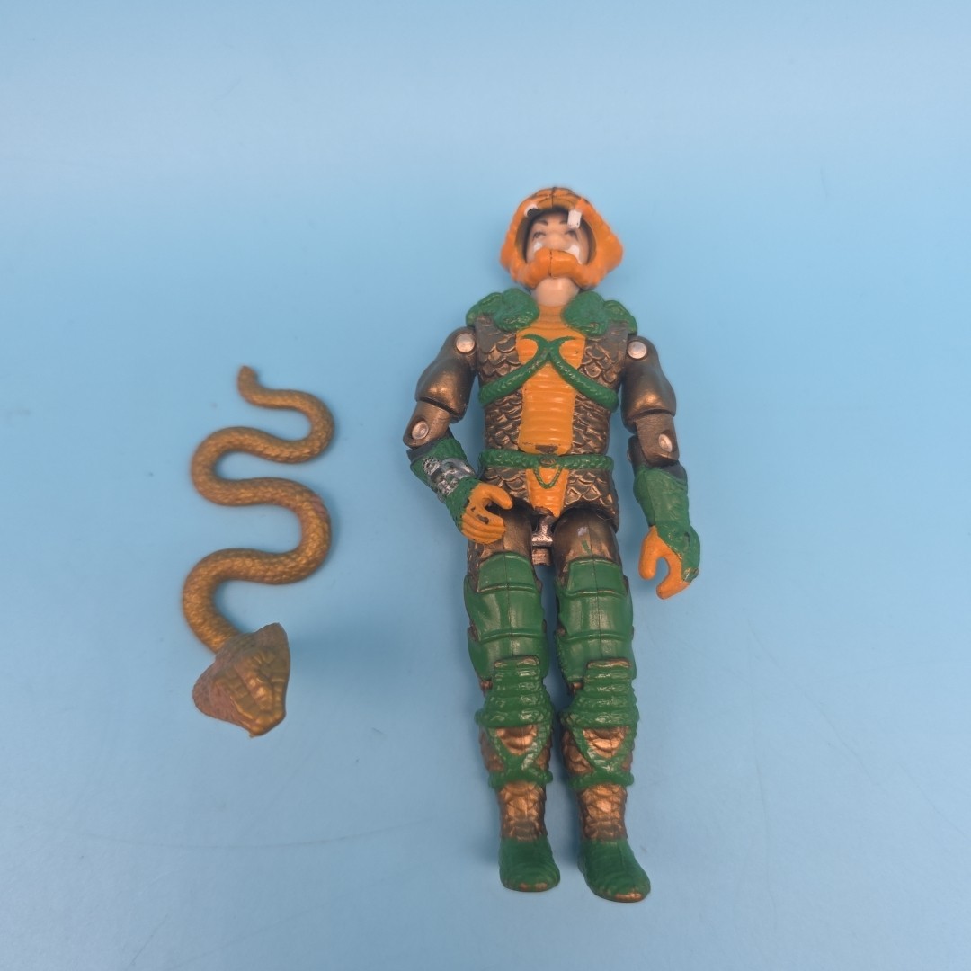 Vintage 1986 GI Joe Serpentor With Accesories 3.75&Prime; Action Figure Read