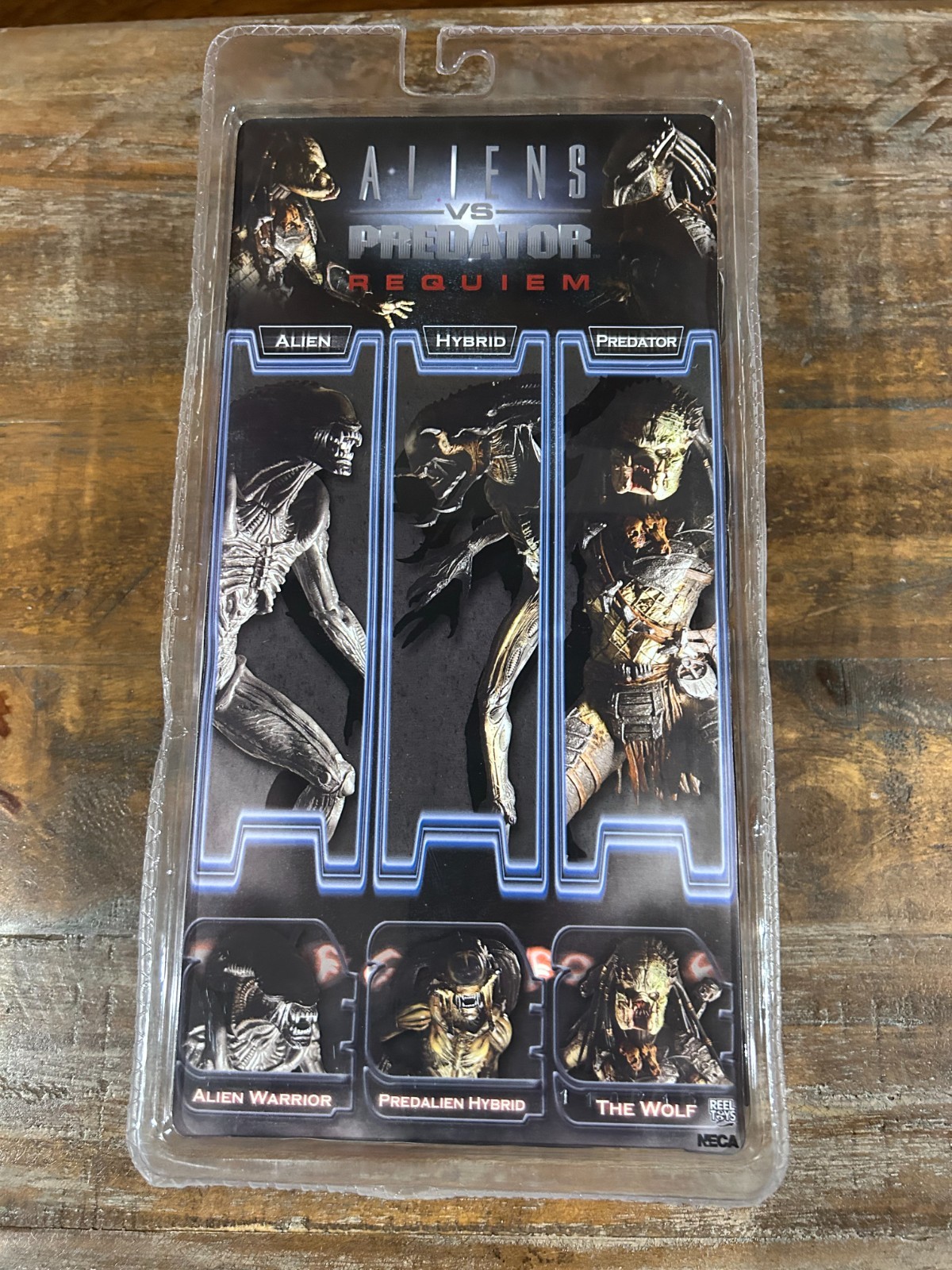 NECA AVP Alien Vs. Predator Requiem MISB PREDATOR UnMasked New Sealed 8 in.