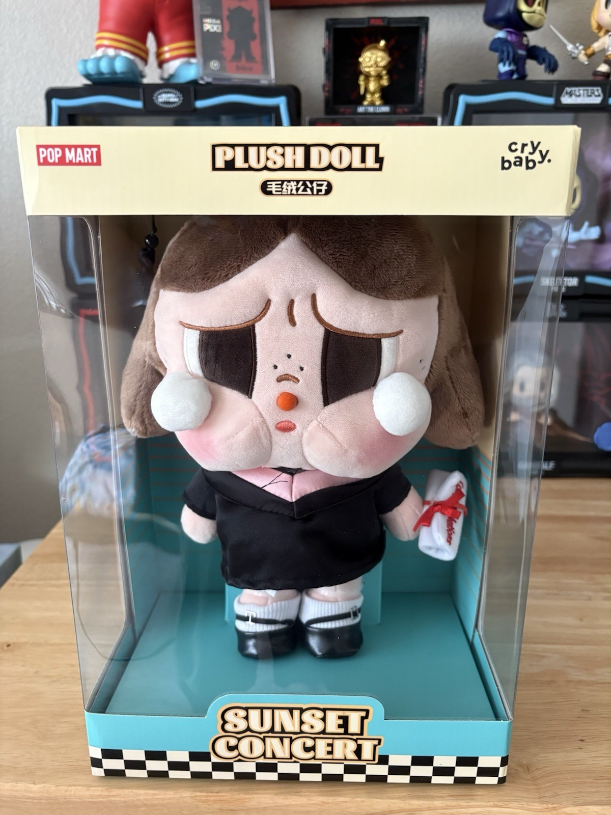 Pop Mart Crybaby Sunset Concert Series Plush Doll Graduation Authentic US Seller