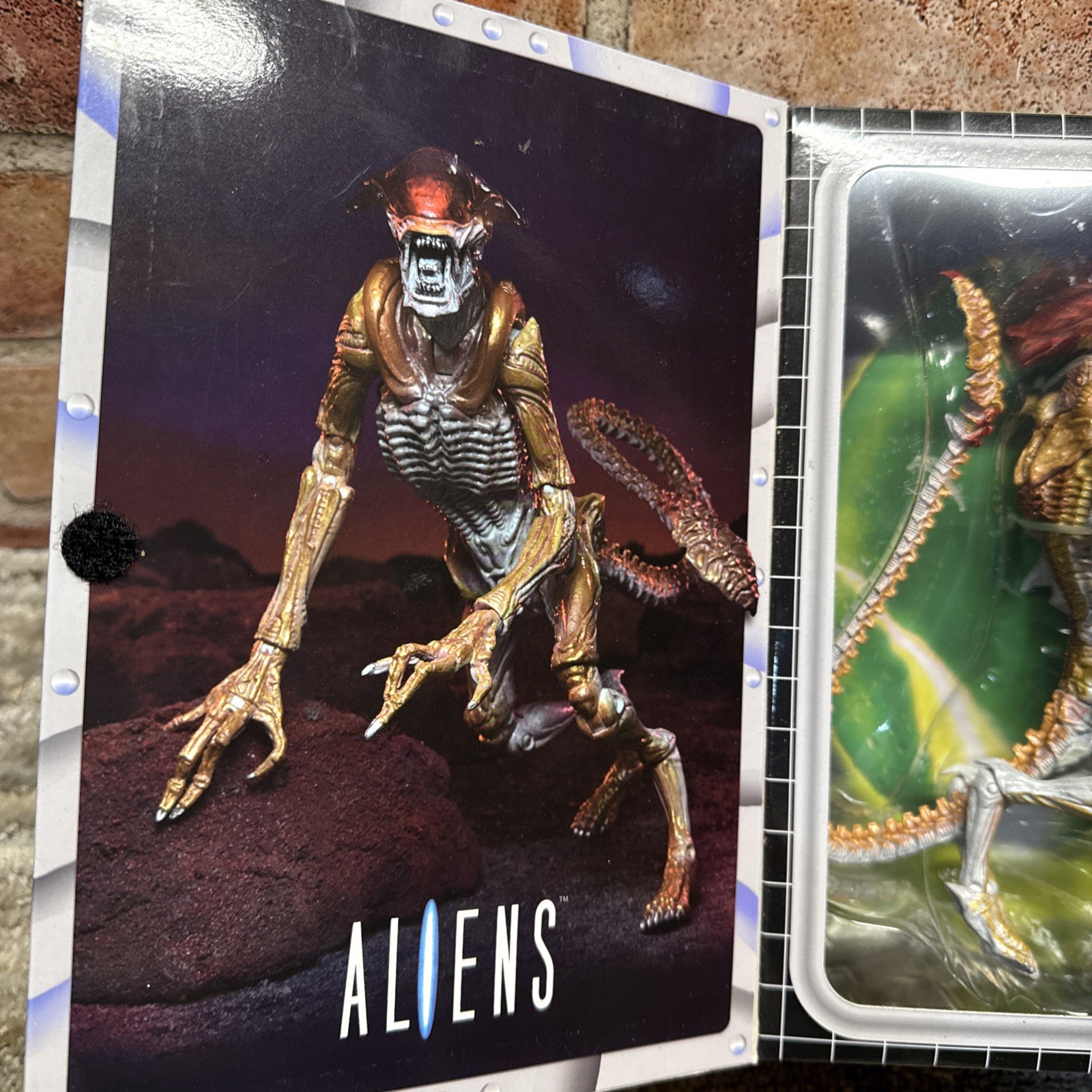 ULTIMATE PANTHER ALIEN Aliens Kenner Tribute 7&Prime; Scale Action Figure Neca 2022
