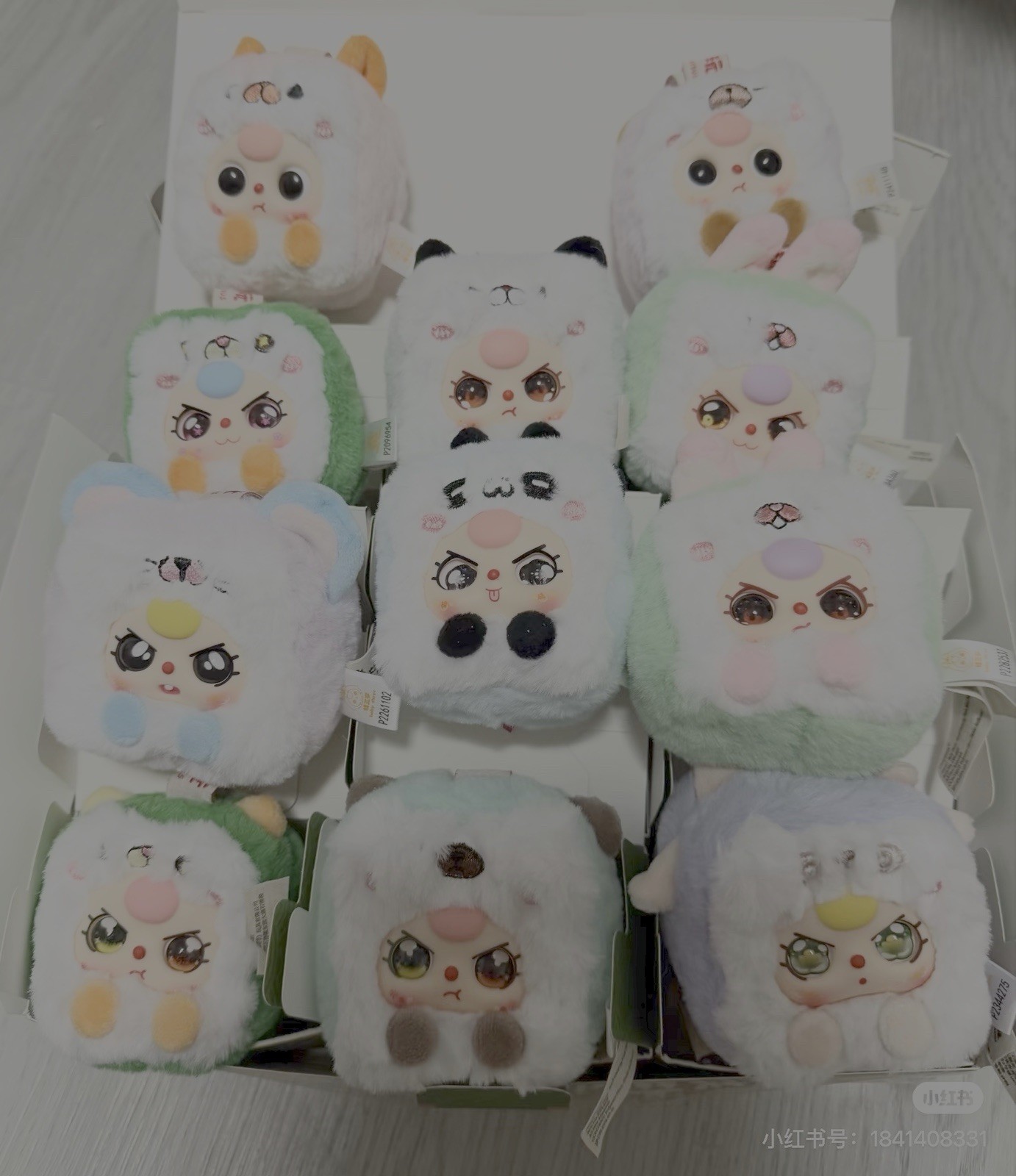 8 Bundle BB3 Blind Box – Great Value Easter Xmas Birthday Gift Set