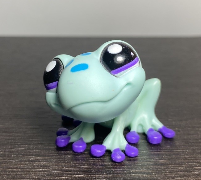 LITTLEST PET SHOP LPS AUTHENTIC TEAL AND PURPLE FROG #1916