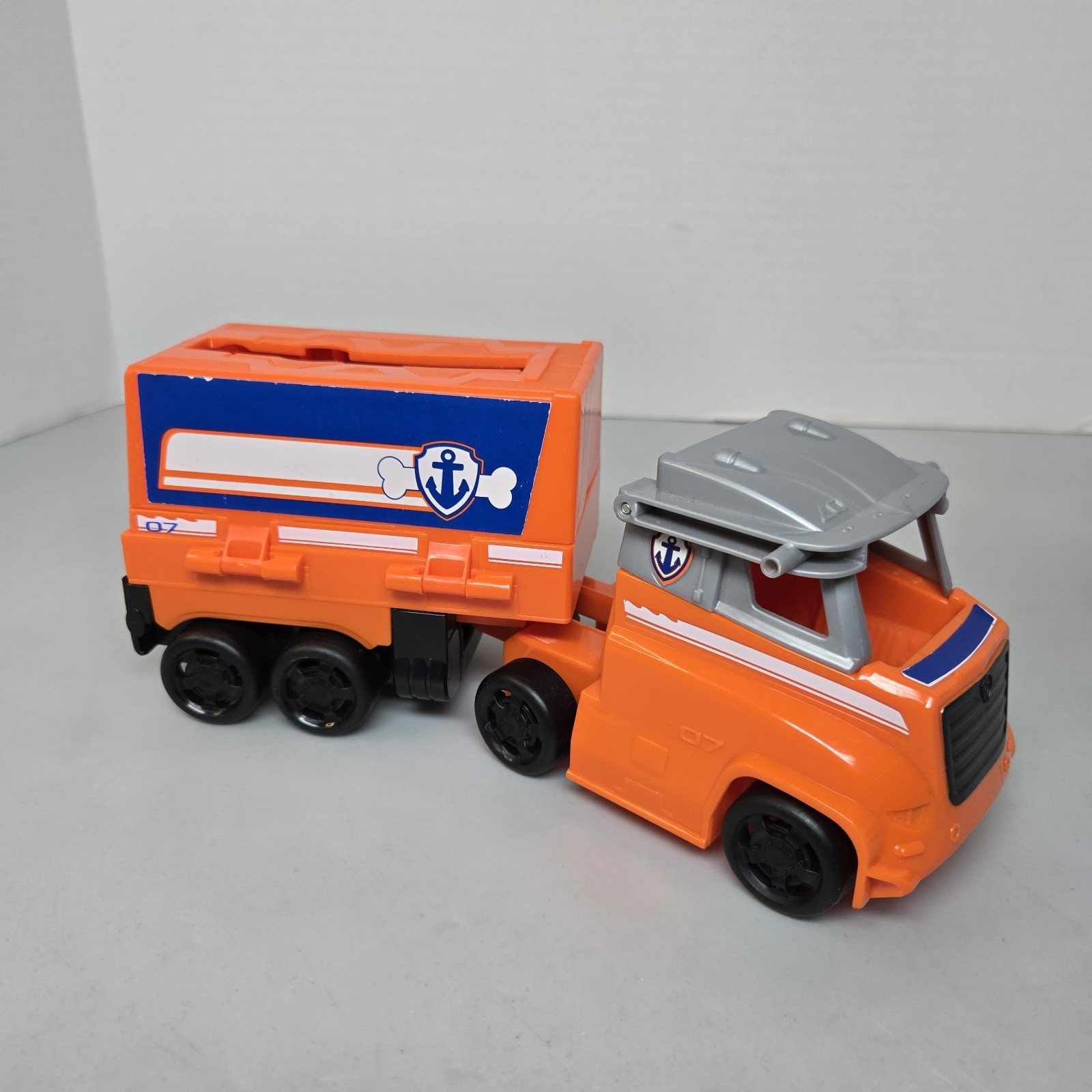 Paw Patrol Big Truck Pups Zuma&rsquo;s Transforming Rescue Truck Only – No Figure