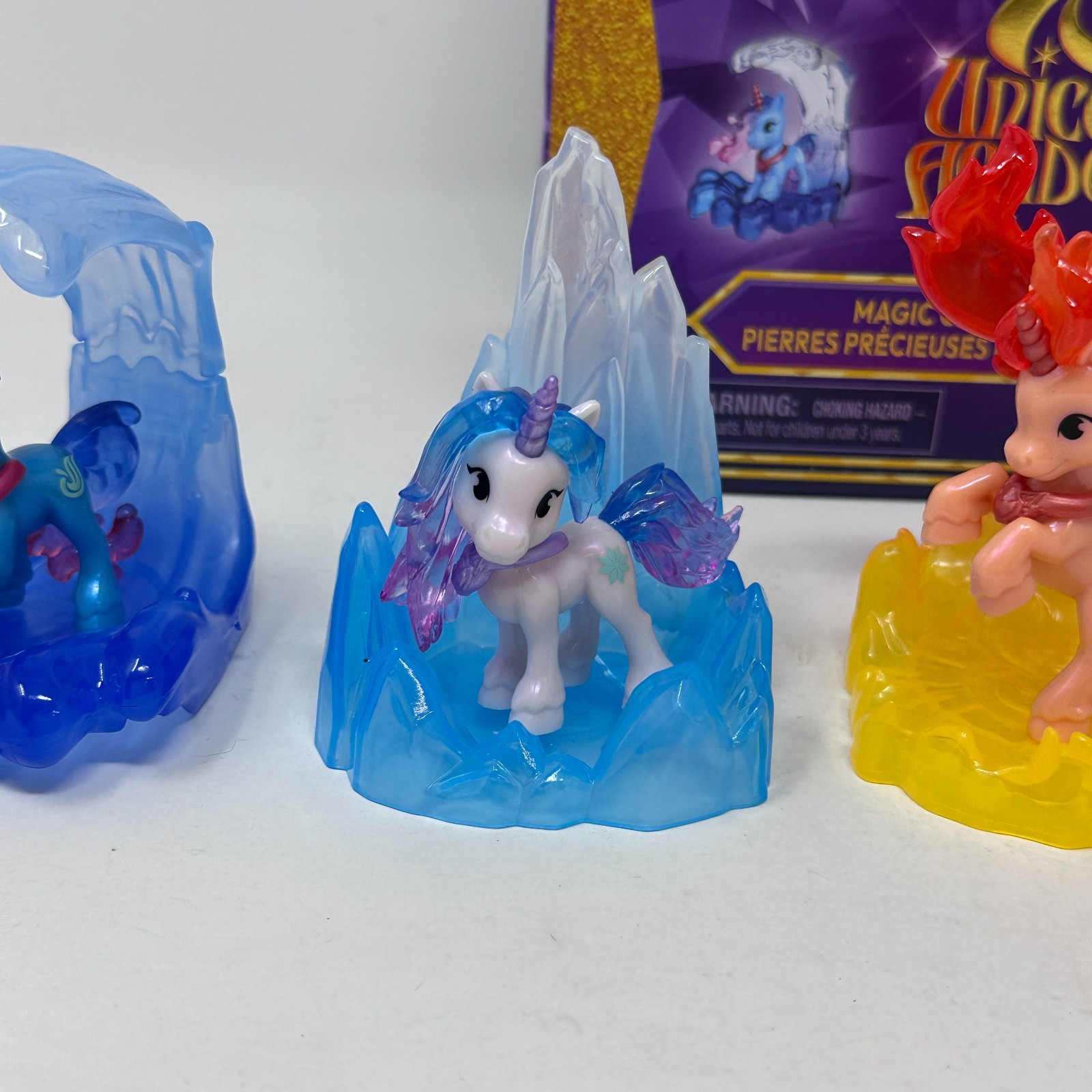 Spin Master Unicorn Academy Magic Gemstone Collectibles Fantasy Horse Set of 5