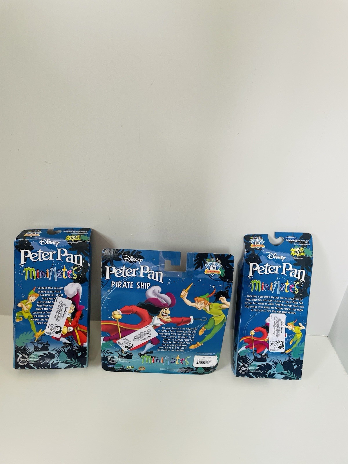 Disney Peter Pan Minimates 2013 Hook Wendy Tinkerbell Cubby Nibs John 3 Sets