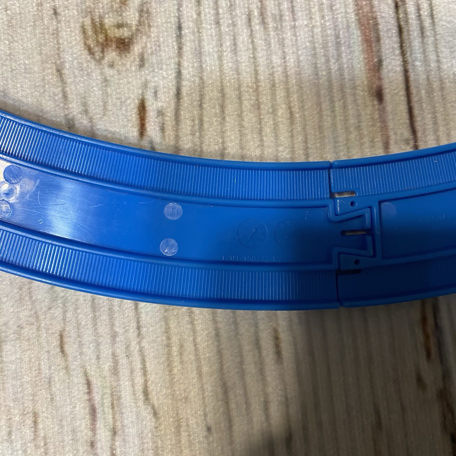 TOMY Thomas the Train Blue Train Tracks 15 Curved & 1 Switch Track Junction Toy