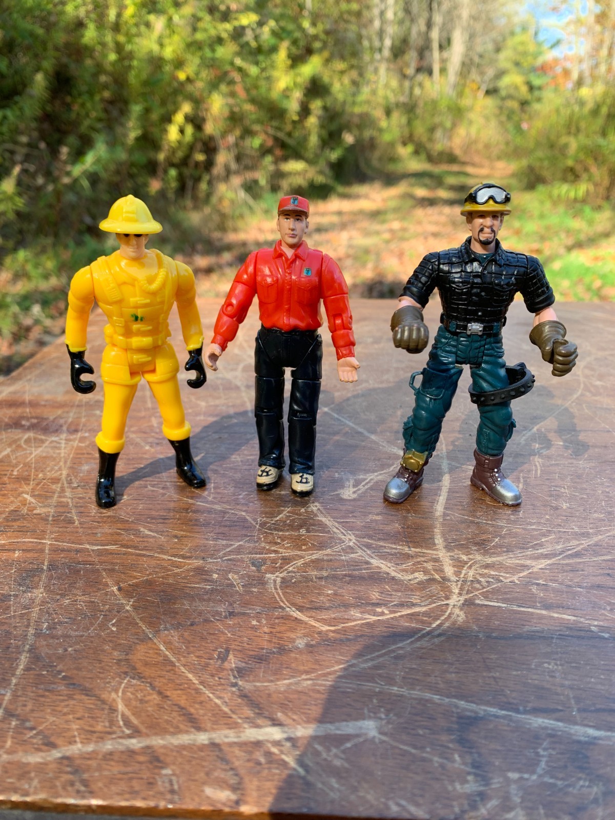 Ertl Outdoor Sportsman Action Figures Fisherman/tour guide LumberJack Rescue ?