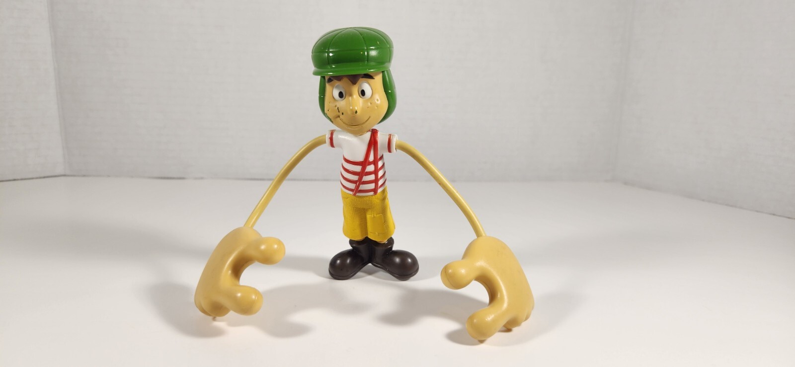 RARE CHESPIRITO CHAVO DEL OCHO MCDONALD&rsquo;S HAPPY MEAL TOY
