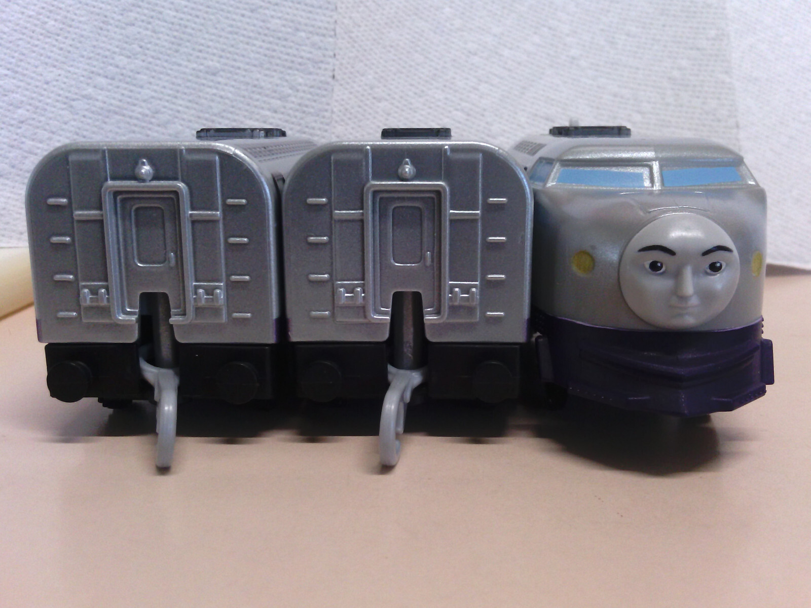 Thomas and Friends Trackmaster Motorized Kenji with Coaches 2020 Tested