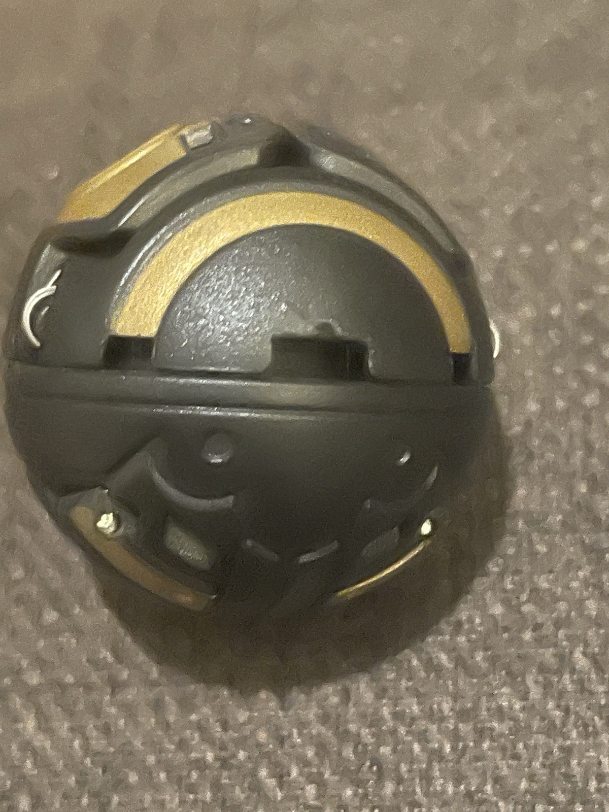 Bakugan Bronze Attack B2 Darkus Gold Black Fortress 650G Read Description