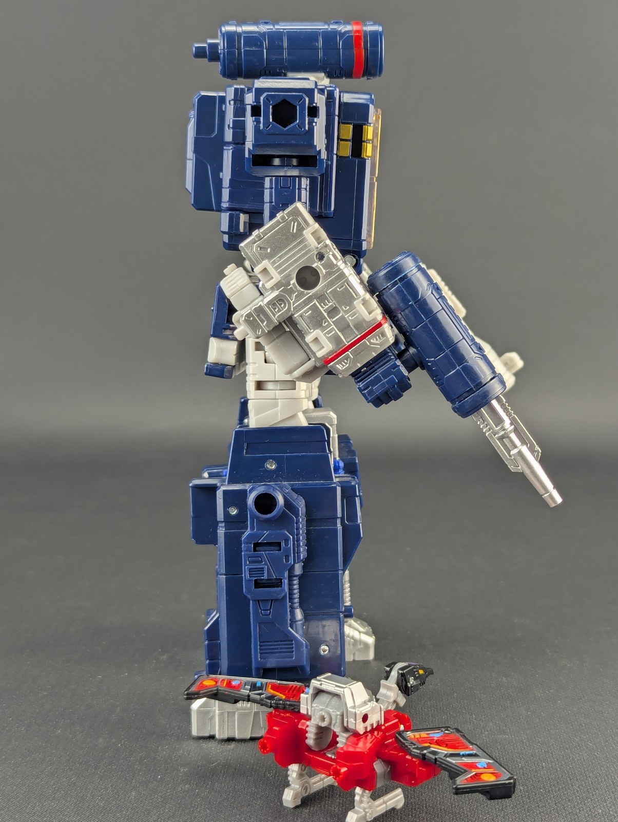 Transformers Dramatic Capture Series Soundwave complete Takara Nemesis Bridge