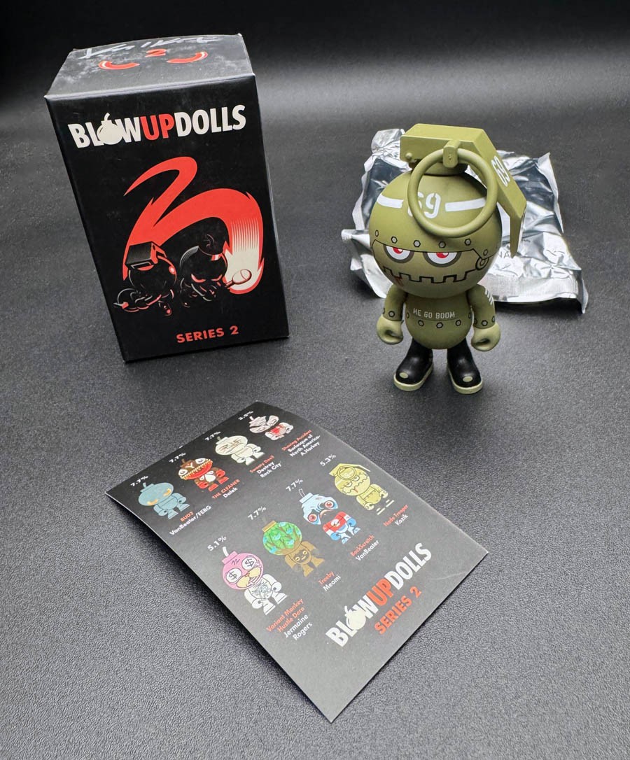 Frank Kozik SIGNED Autographed 2007 3.5&Prime; Jamungo Blow Up Dolls BUDs Nade Trooper