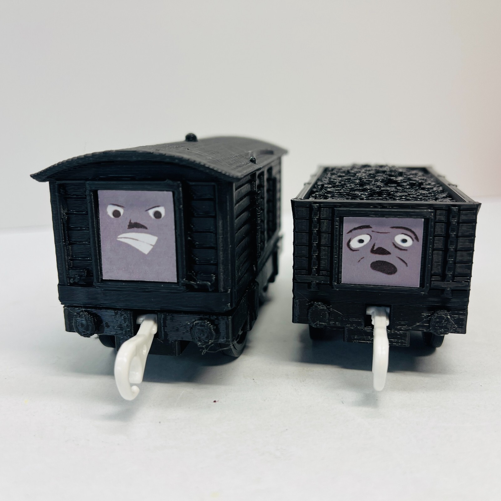 Thomas & Friends Trackmaster Custom Black Troublesome Truck Train READ!!