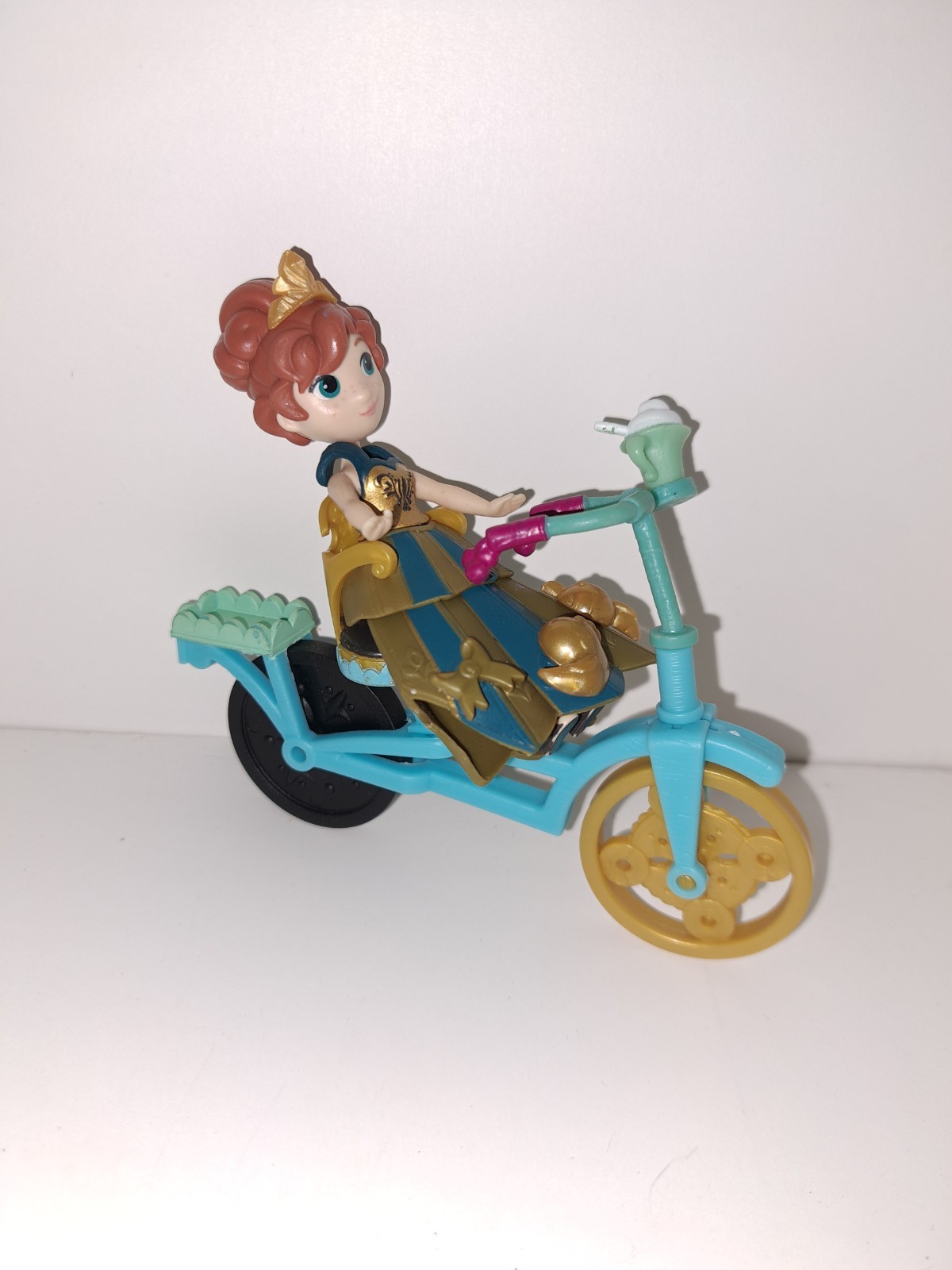 Disney Frozen Little Kingdom Anna And Bicycle