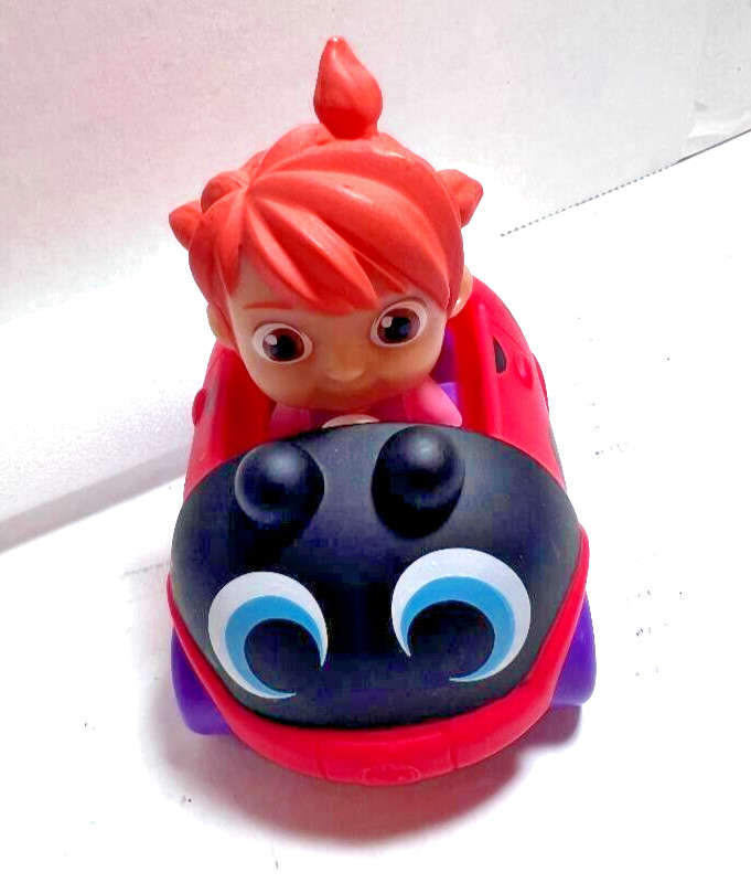Cocomelon – Mini vehicles-Yoyo Ladybug Car Purple Wheels