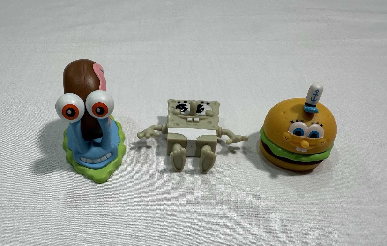 Spongebob Squarepants lot of 3 Mini Figures 2022 Viacom