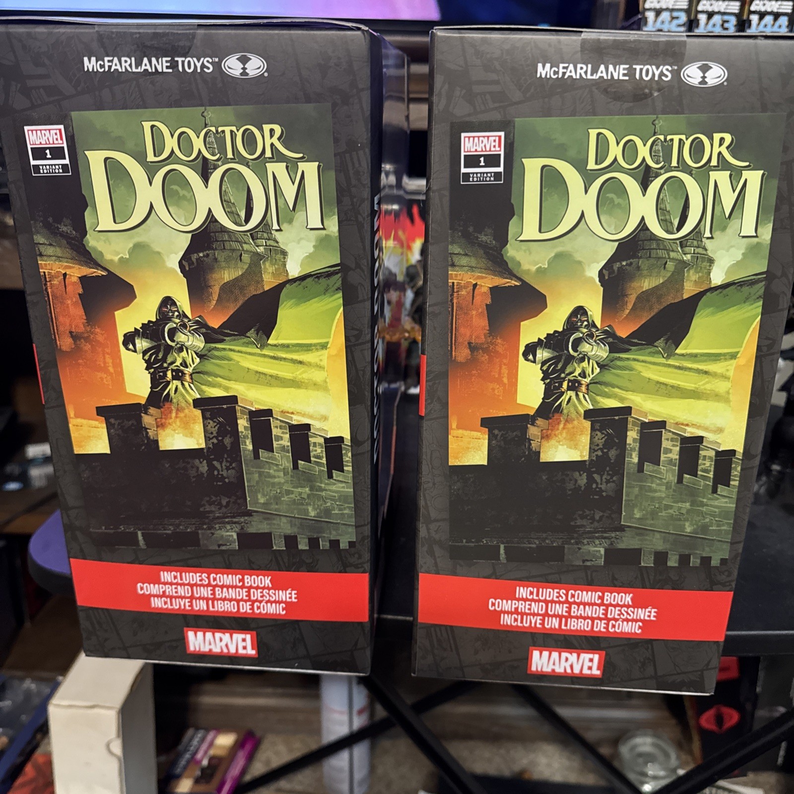 DOCTOR DOOM Variant Wave 8 (2 Pc Set) McFarlane Marvel Legends Statue Lot New