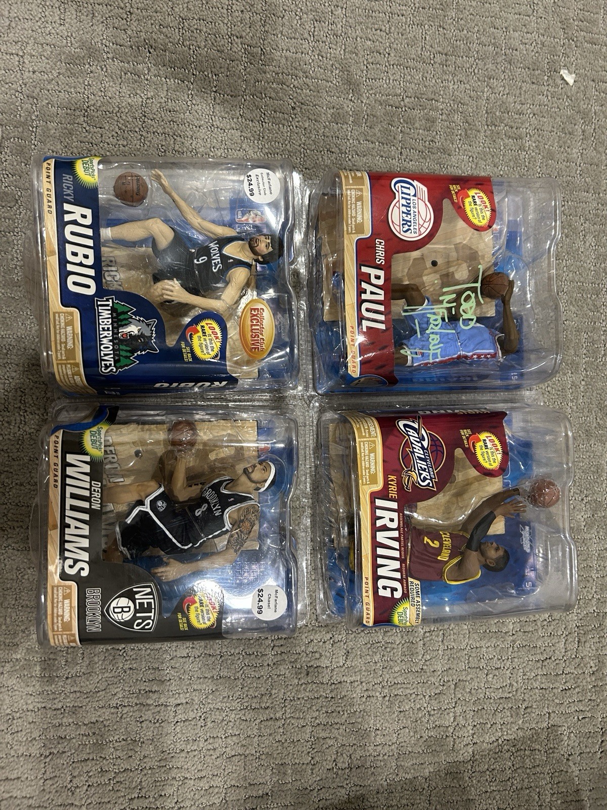 POINT GUARD MCFARLANE LOT FT CHRIS PAUL & KYRIE IRVING