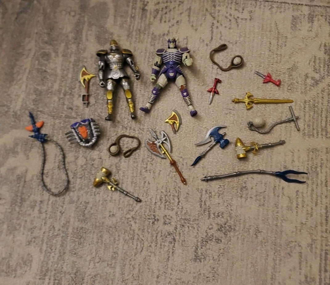 Mystic Knights of Tir Na Nog Lot Of Accessories And 2 Figs Bandai 1999