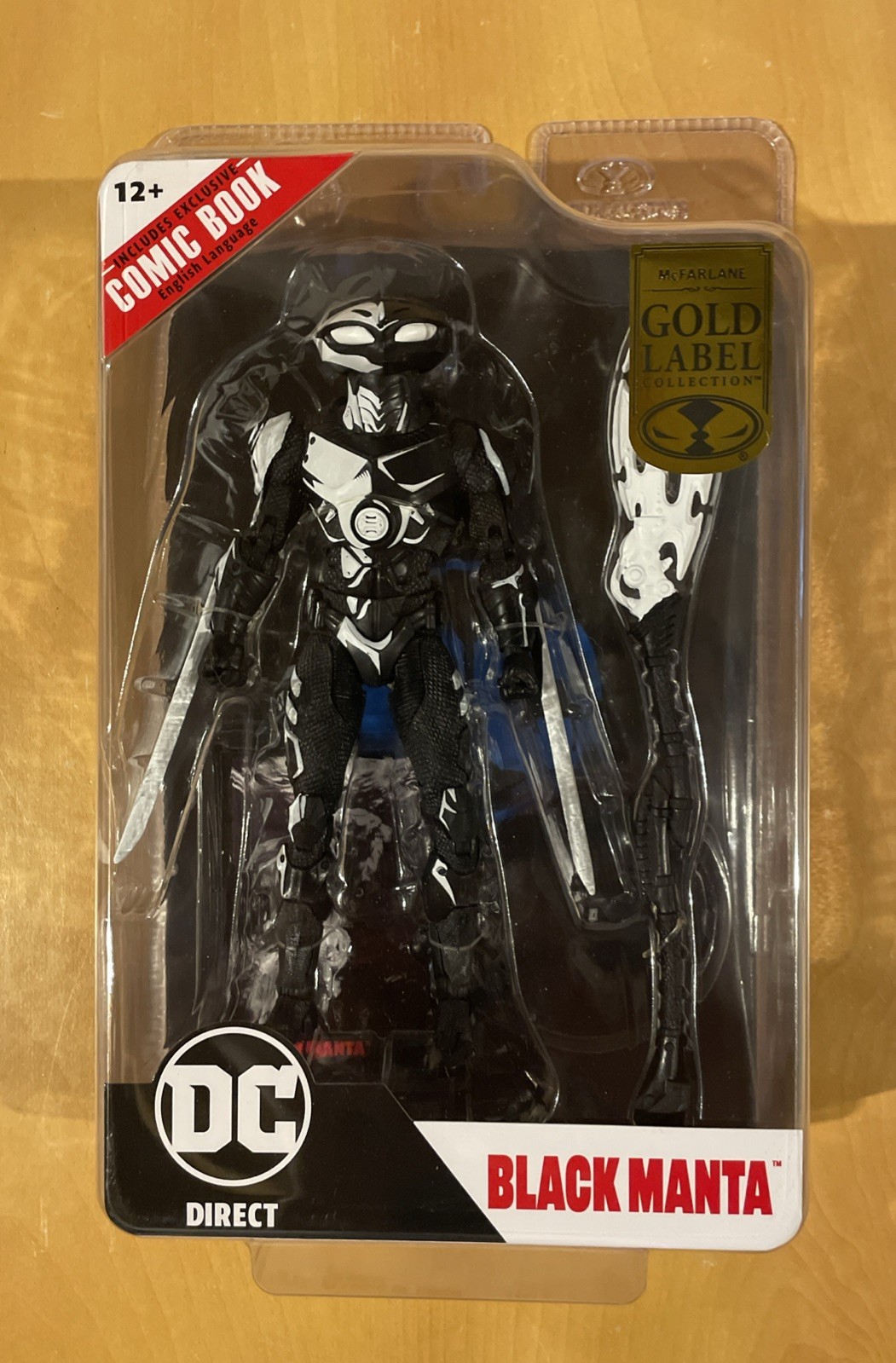 DC Direct Page Punchers McFarlane Gold Label Black Manta NIB w/ Comic