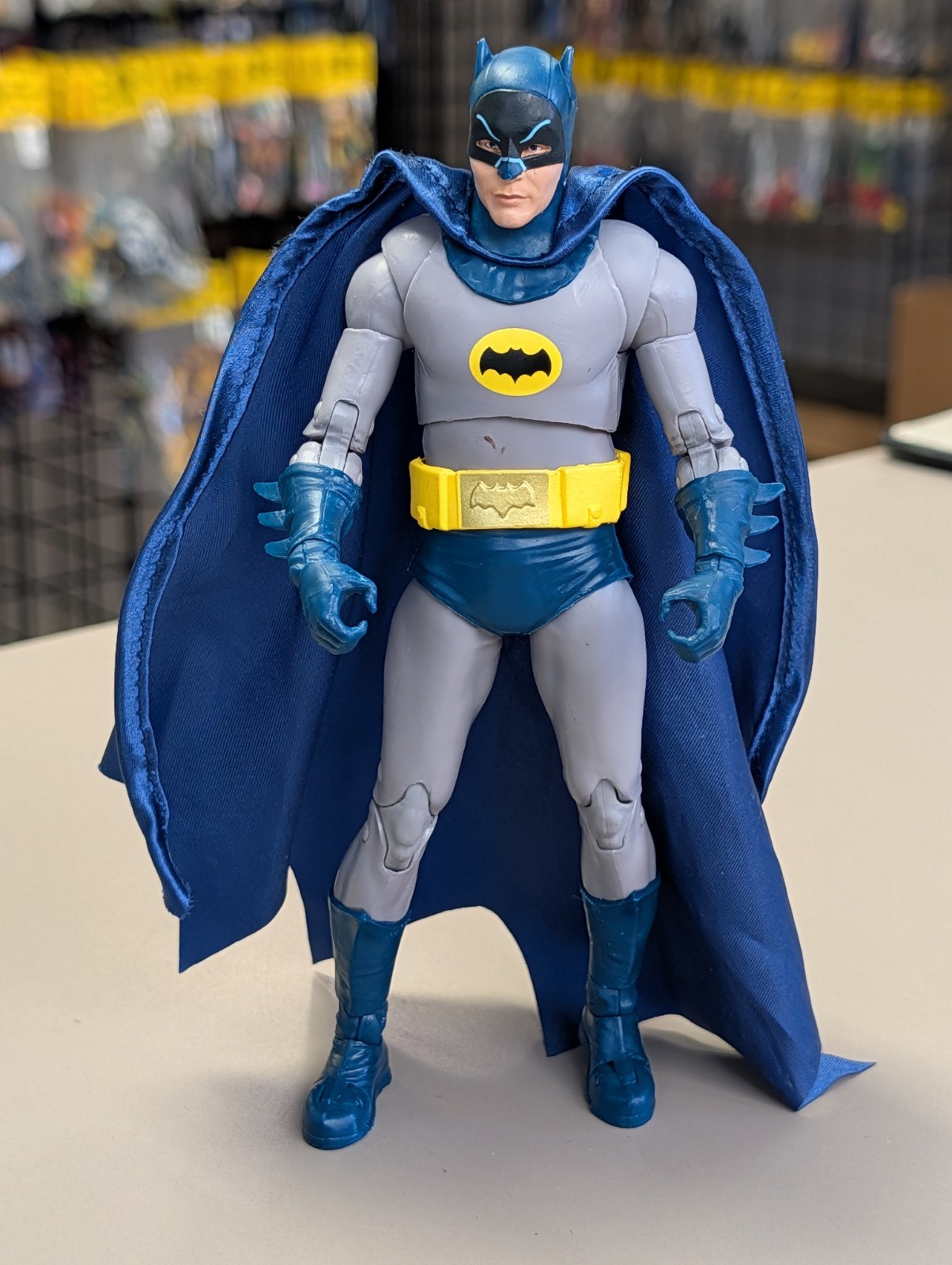 McFarlane DC Multiverse Batman 1966 Classic TV Series Adam West 7&Prime; Action Figure