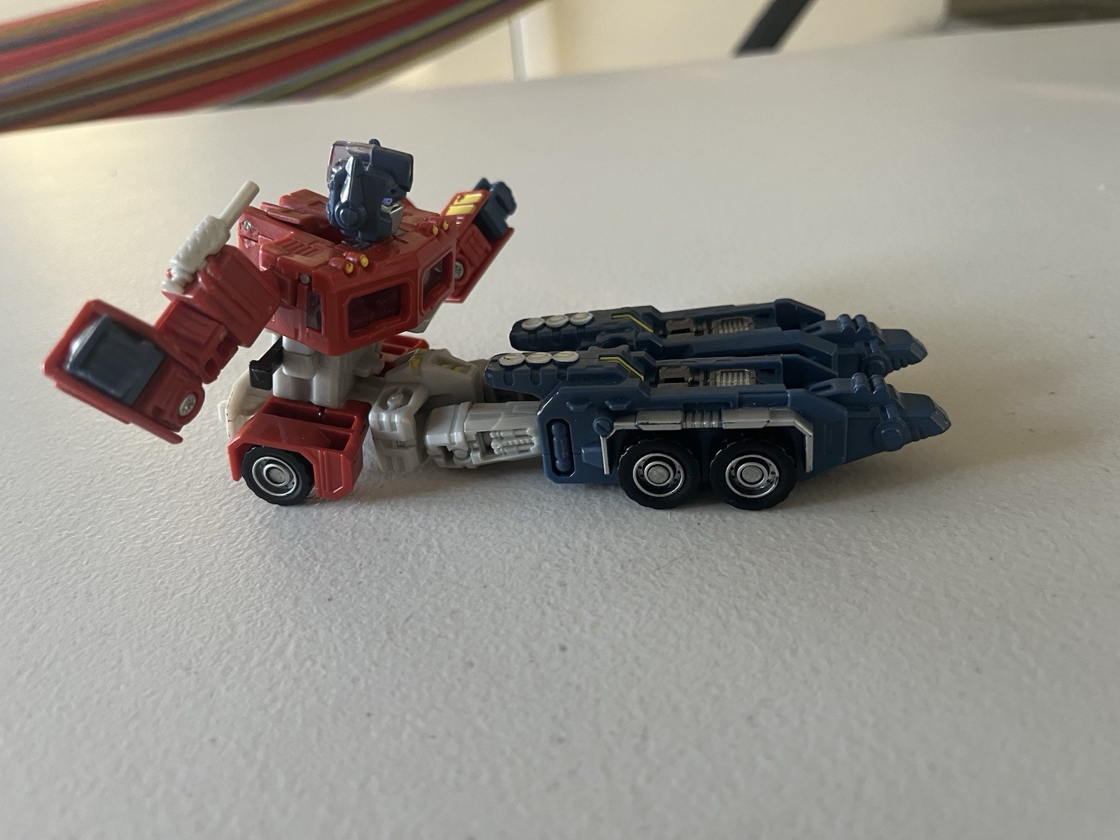 Vintage Transformers Classics Optimus Prime Action Figure UNSURE IF COMPLETE
