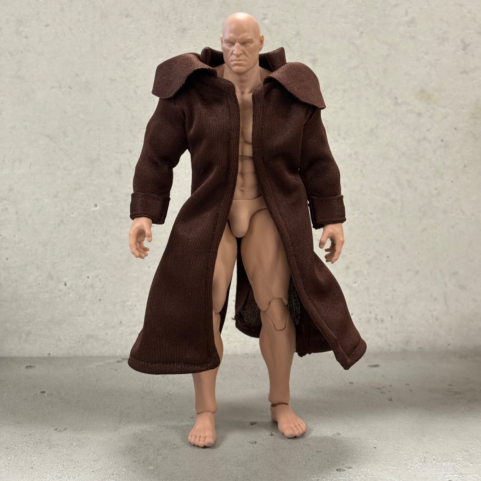 PP-LTC-OML-L: Large Brown Wired Duster Coat for 7&Prime; WWE, McFarlane, Muff Adam FIG