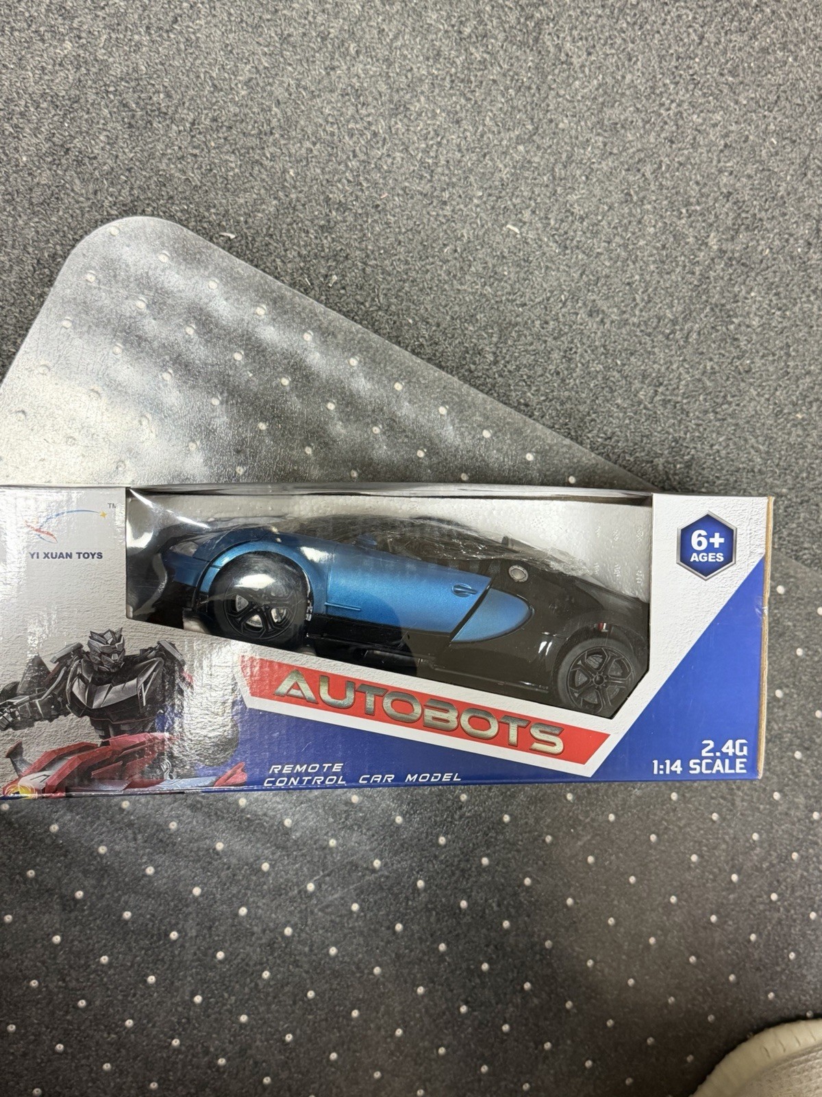 AUTOBOTS ONE KEY DEFORMATION REMOTE CONTROL CAR 1:18 SCALE NEW