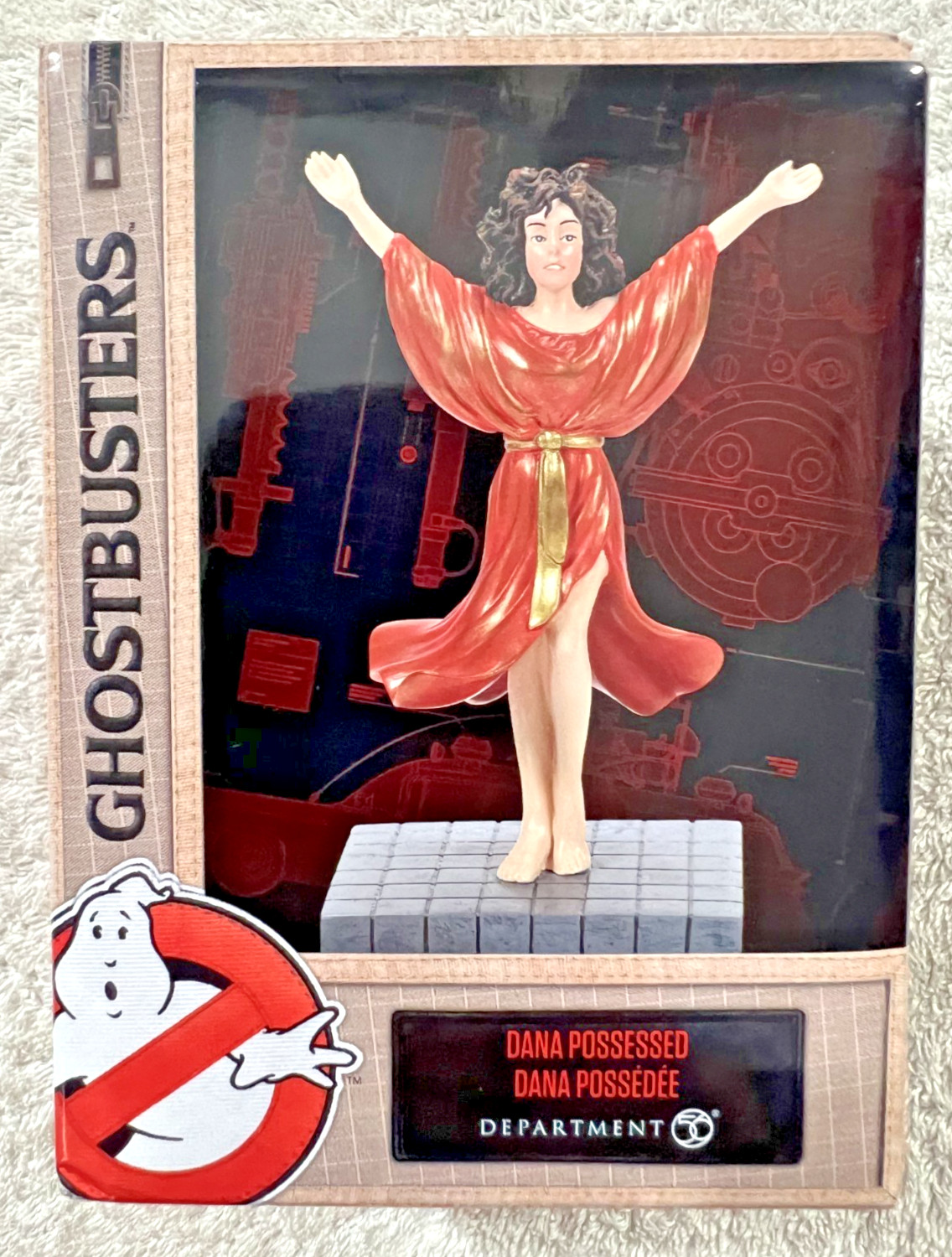 GHOSTBUSTERS DANA POSSESSED DEPARTMENT 56 4&Prime; ACTION FIGURE **NEW**