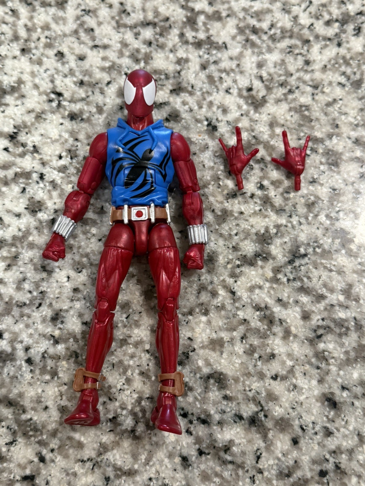 Marvel Legends Spider Man Retro Scarlet Spider 6&Prime; Action Figure Loose 2018
