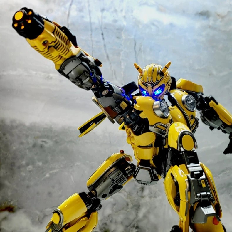 Holiday Gift- Transforms Cyber Era CE-01 Knight Bee Oversized TC-02 Figure