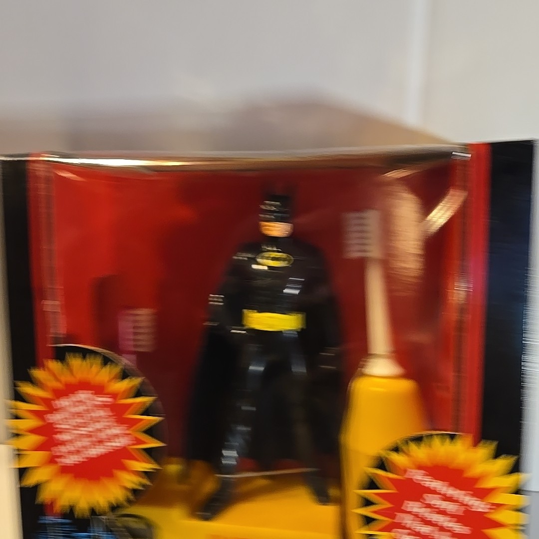 JANEX NEW Batman Returns Battery Powered Talking Toothbrush /Stand Vintage