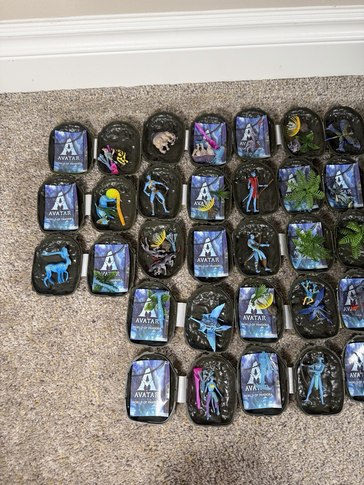 McFarlane Avatar Blind Box Figures 23/24 Near Complete Pandora Set