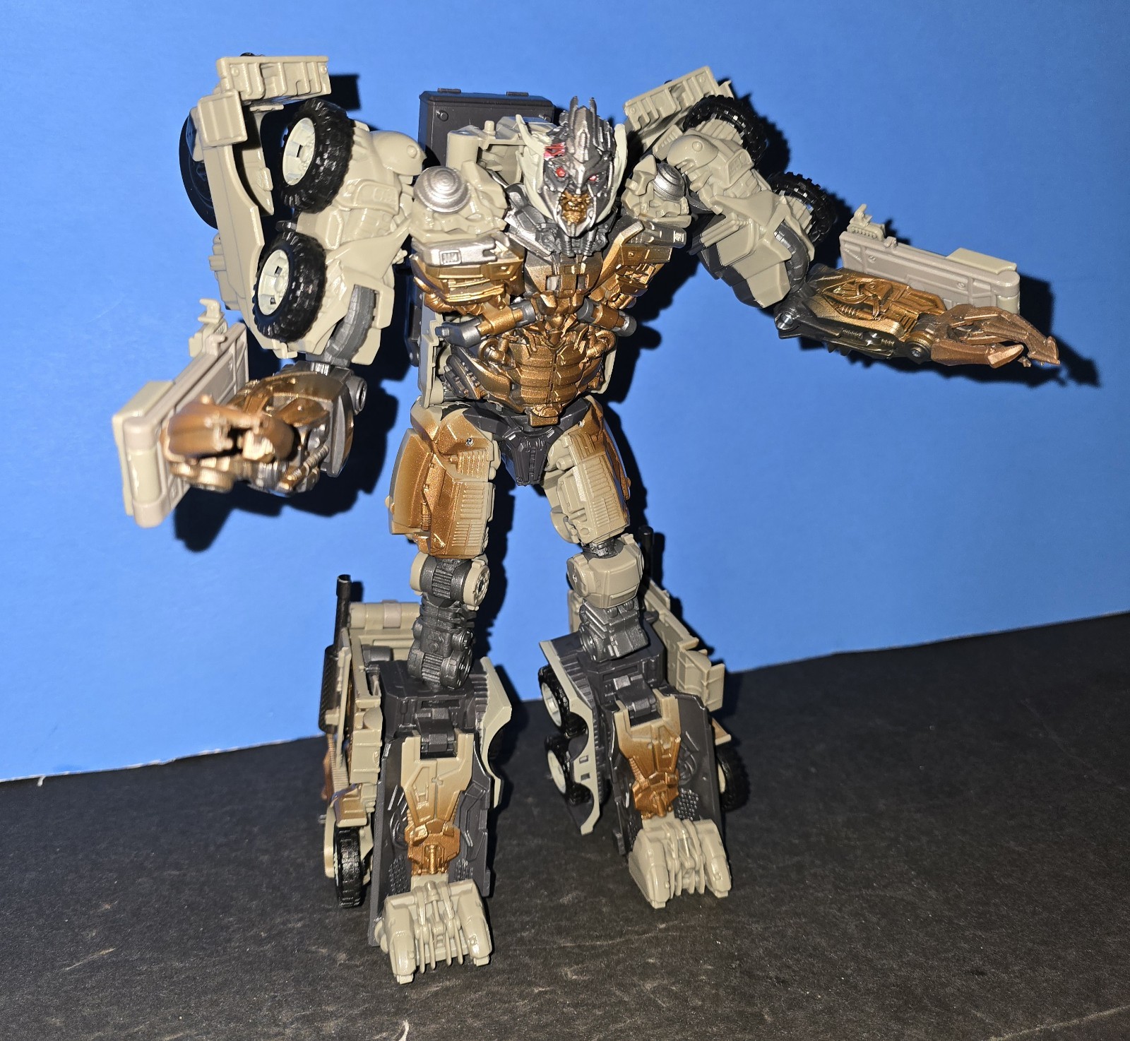 Hasbro Transformers Studio Series 34 Leader Megatron w/ Cape & Mini Figure