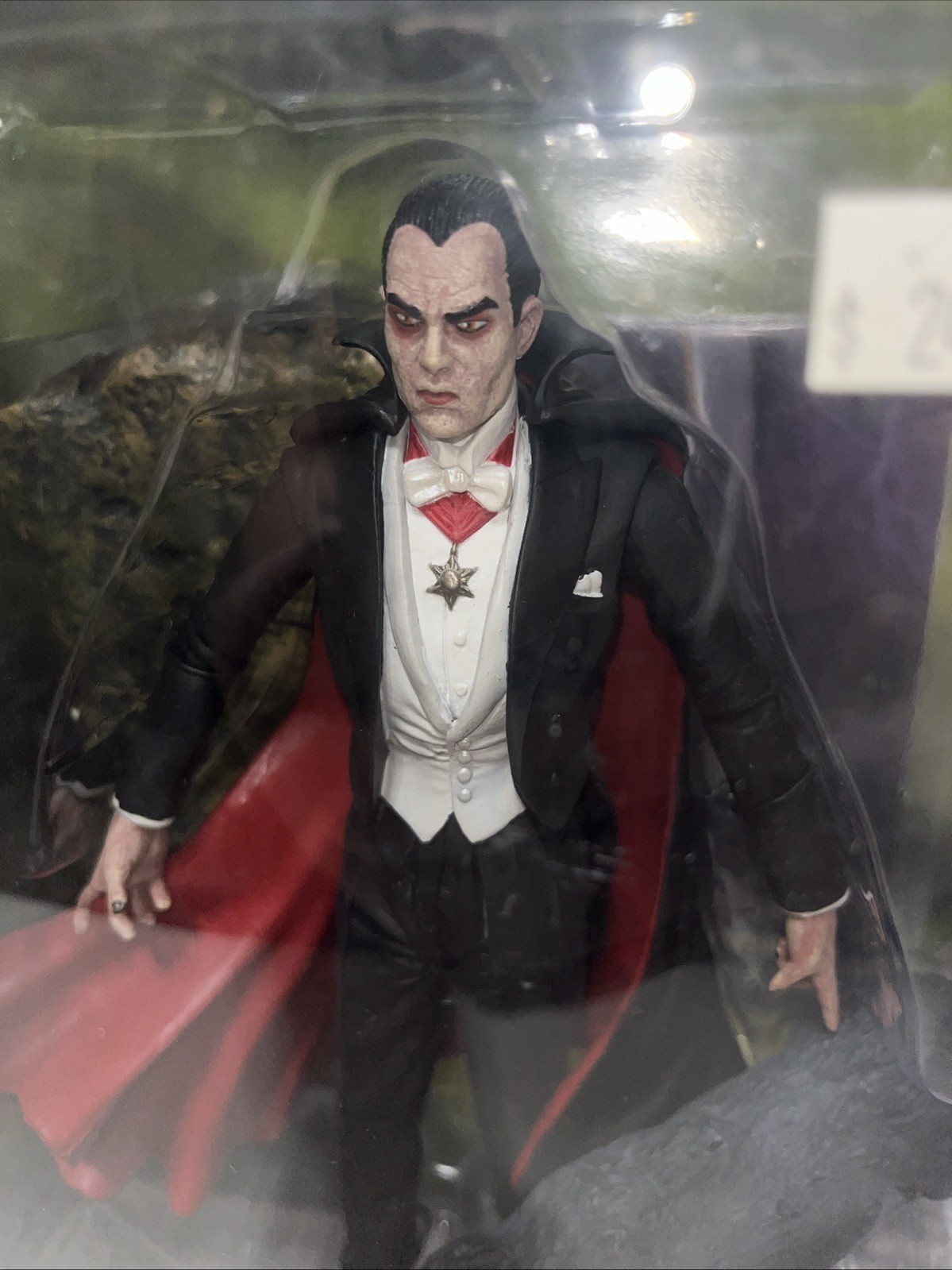 Diamond Universal Studios Monsters Select DRACULA Action Figure * NEW
