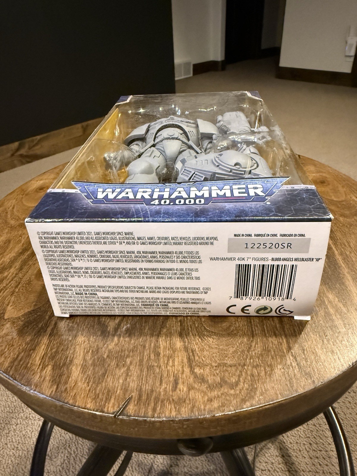 McFarlane Toys Warhammer 40,000 Hellblaster Primaris Space Marine Boxed