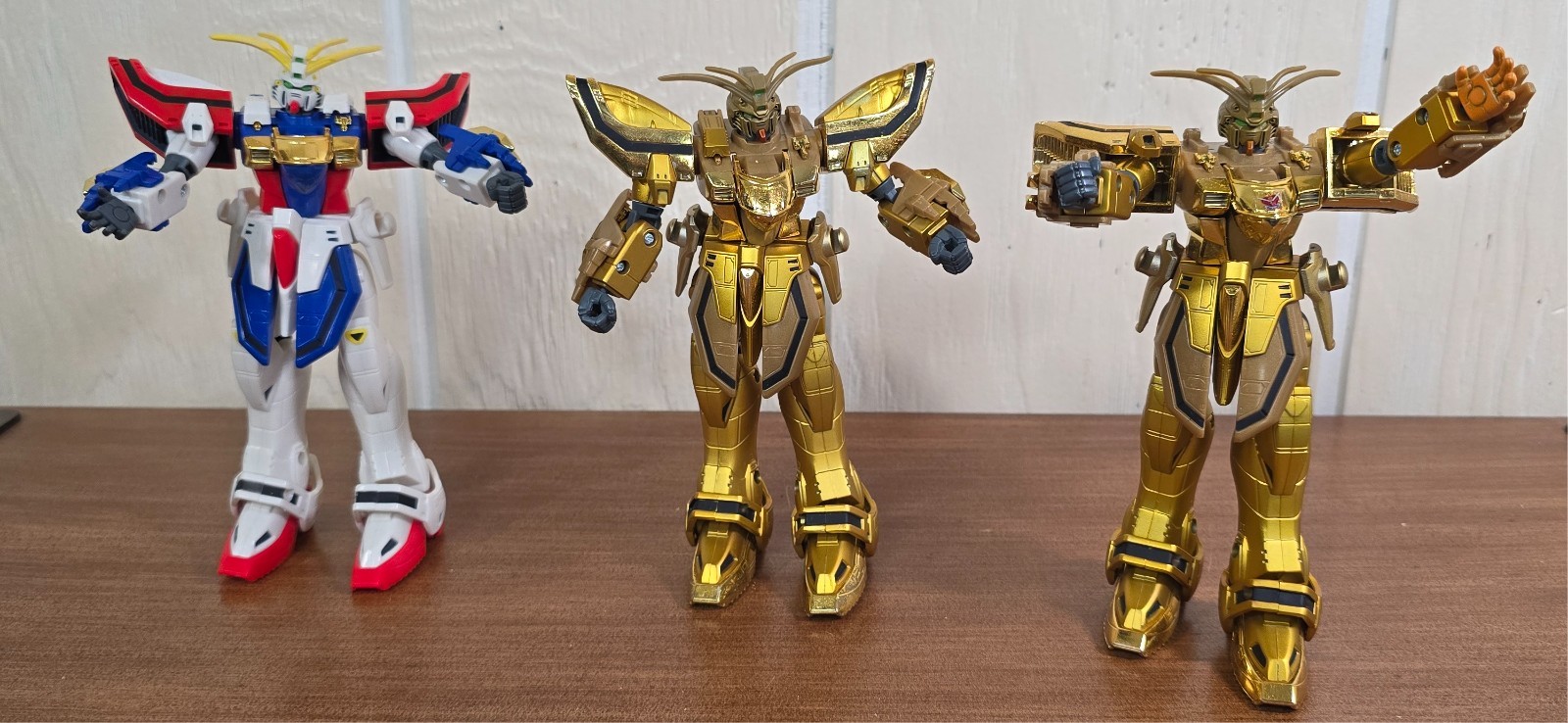 Bandai Mobile Fighter G Gundam Hyper Mode Burning God Gundam Action Figure LOT