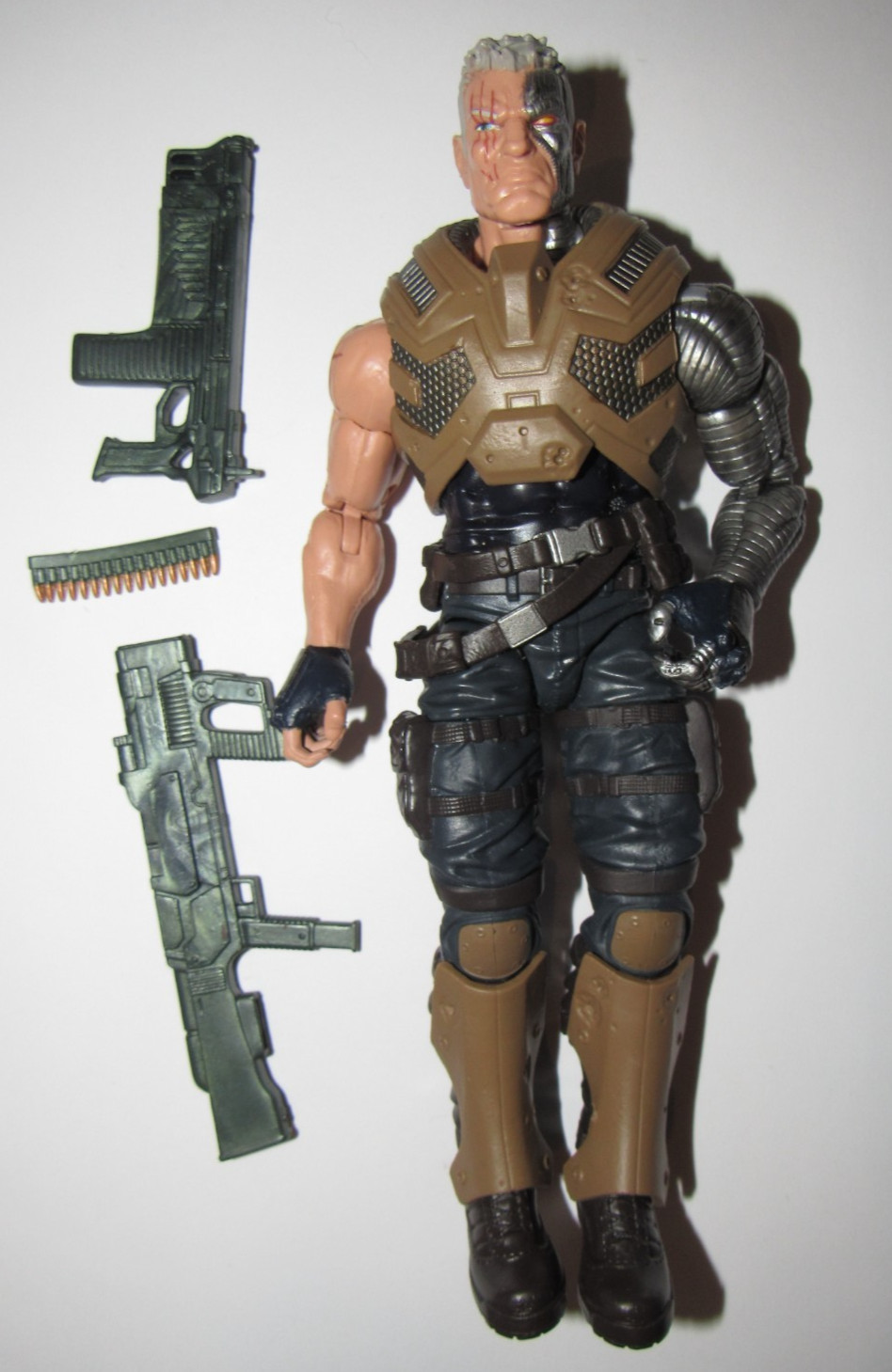 Marvel Legends figure Cable Juggernaut series complete excellent