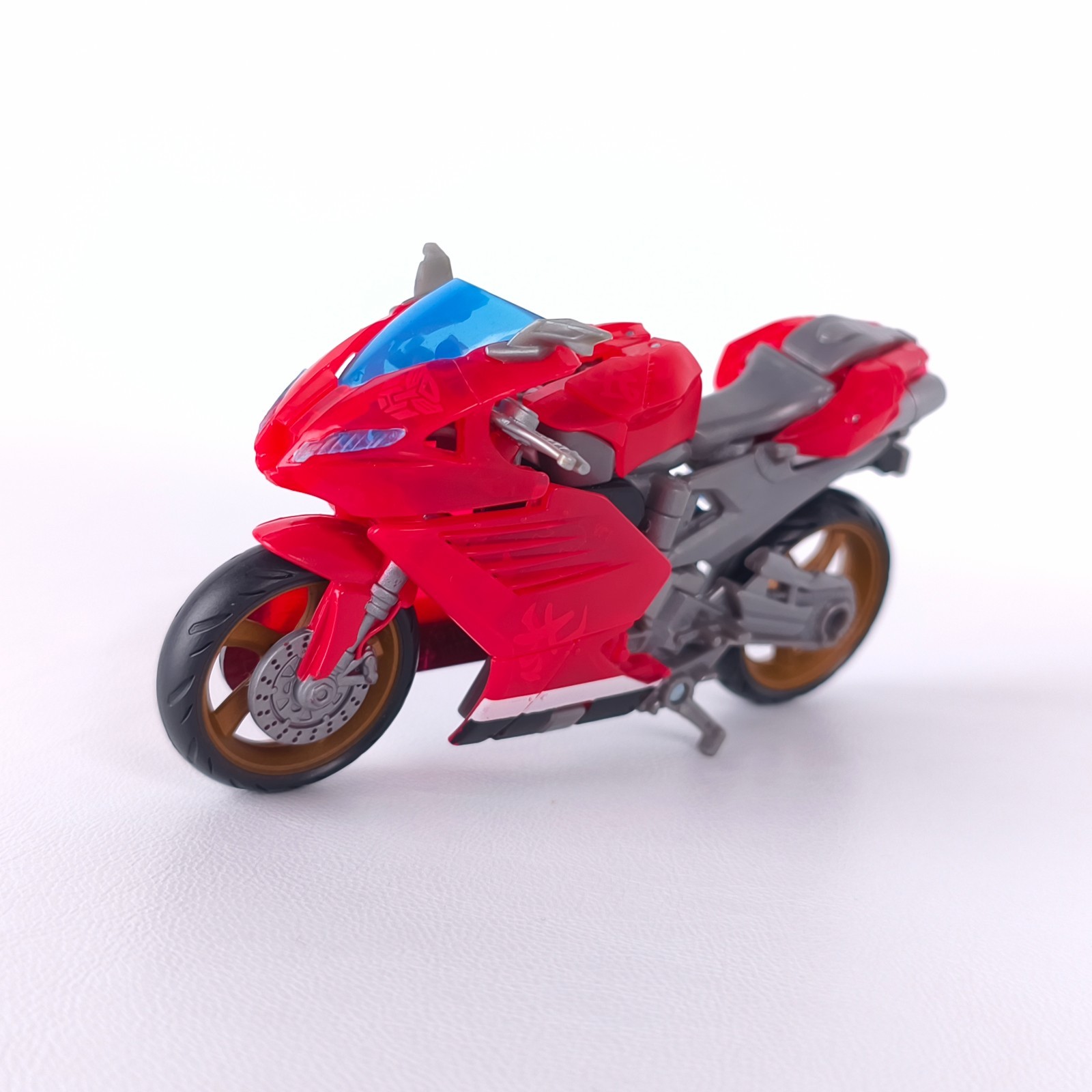 Transformers Arcee DOTM Deluxe Class Target Exclusive – Figure Only