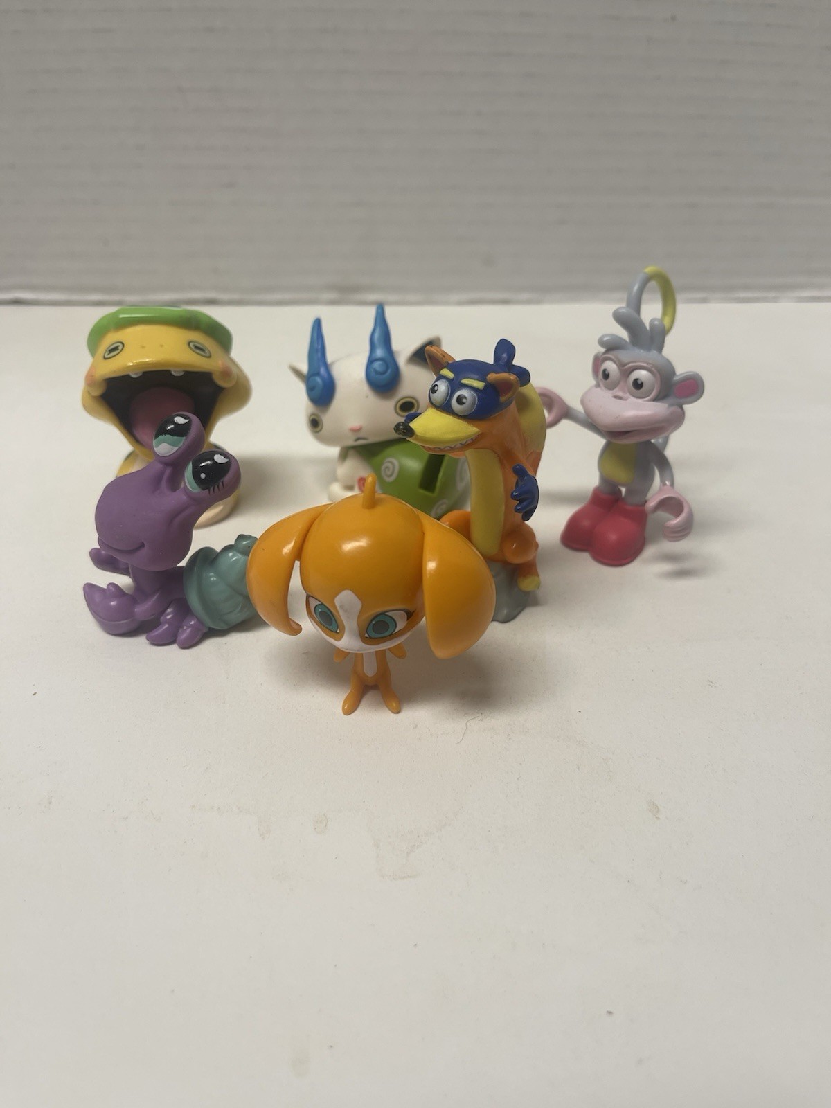 Lot of 6 Yo-Kai Watch Medal Moments 2&Prime; Mini Figure Figurine Hasbro 2015 Kamasan