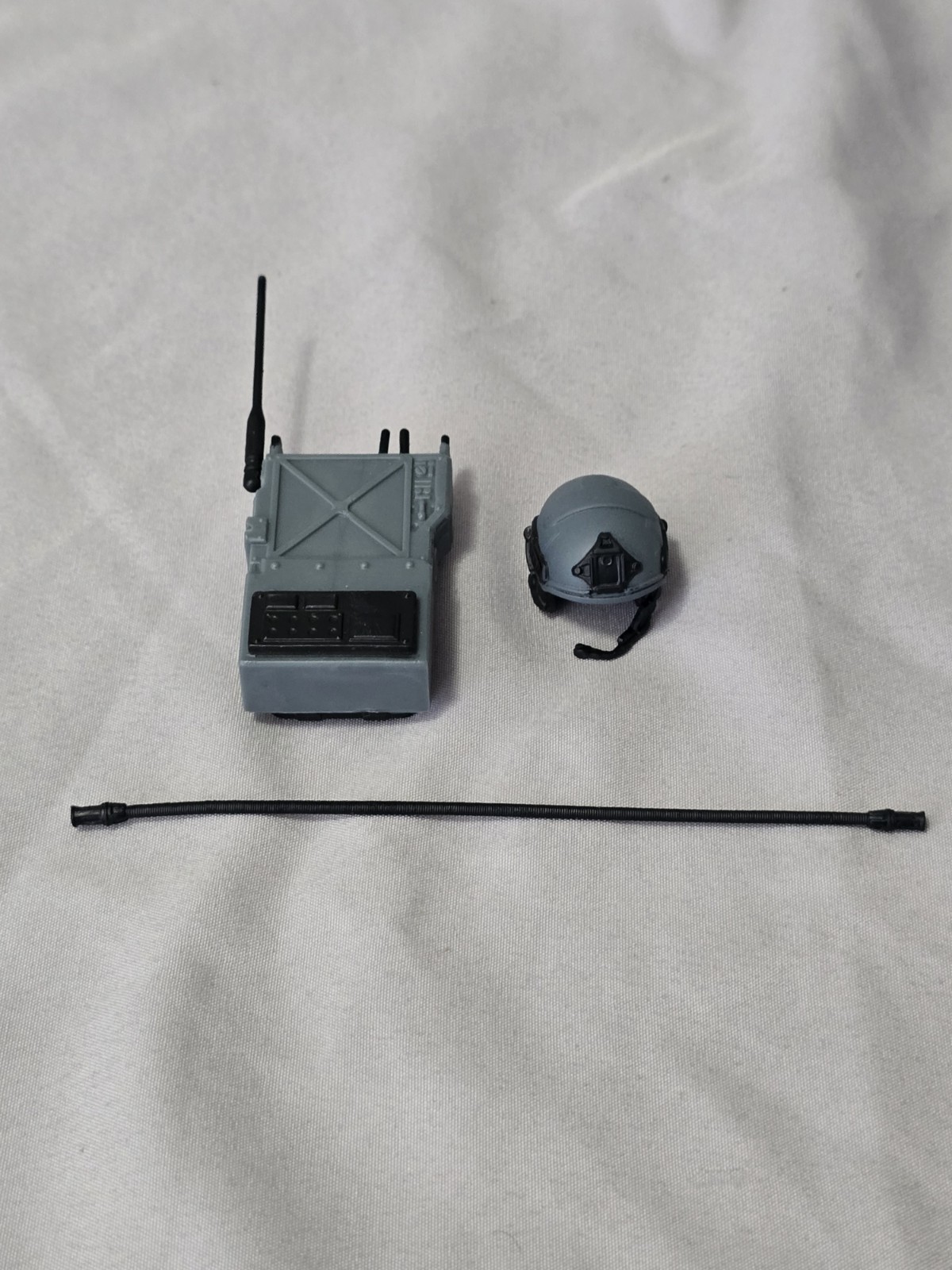 GIJoe Classified Breaker #158 Communications Pack & Helmet Fodder Exclusive 1/12