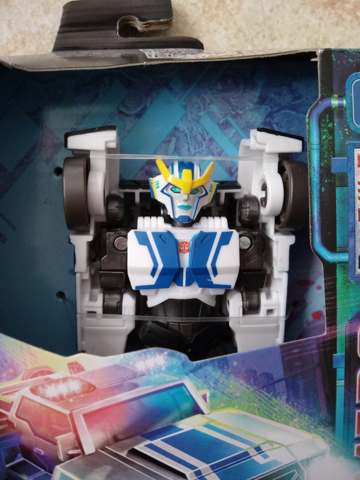 Transformers 2015 Strongarm Legacy Evolution Deluxe Figure: Hasbro, New, Sealed