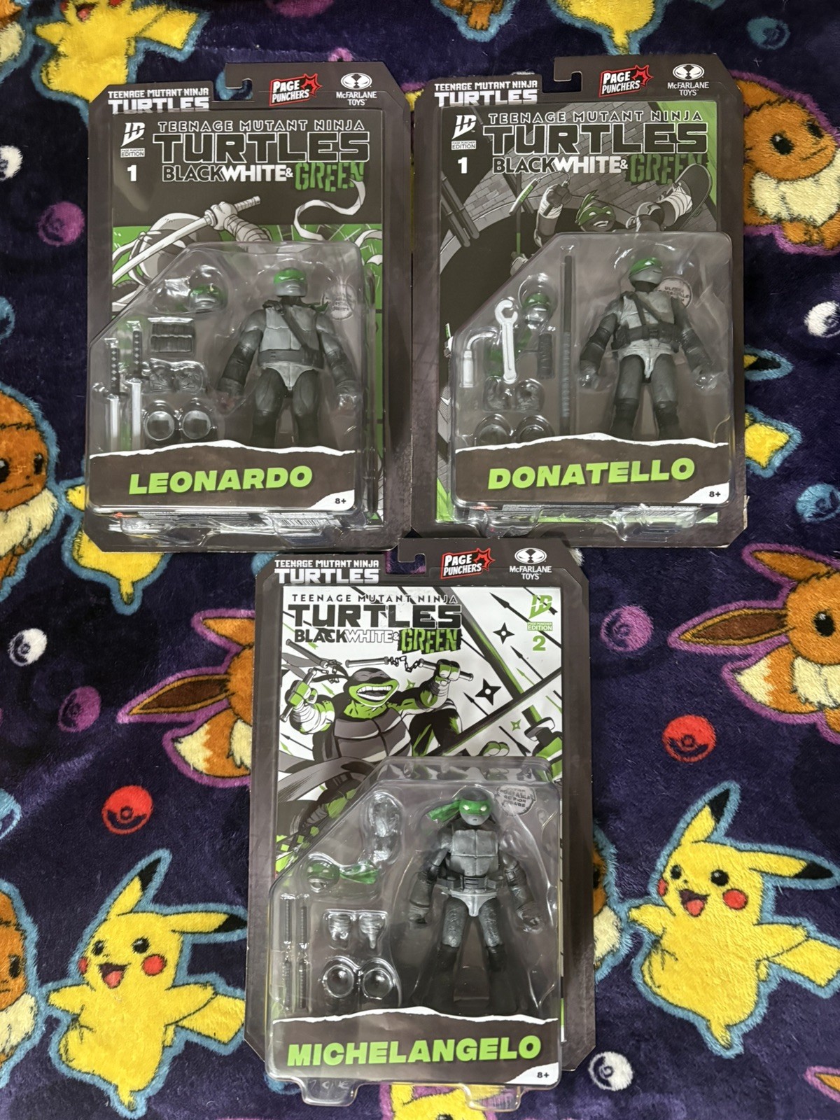 MEGA XRARE Page Punchers Black White & Green Set of 3 TMNT McFarlane Toys
