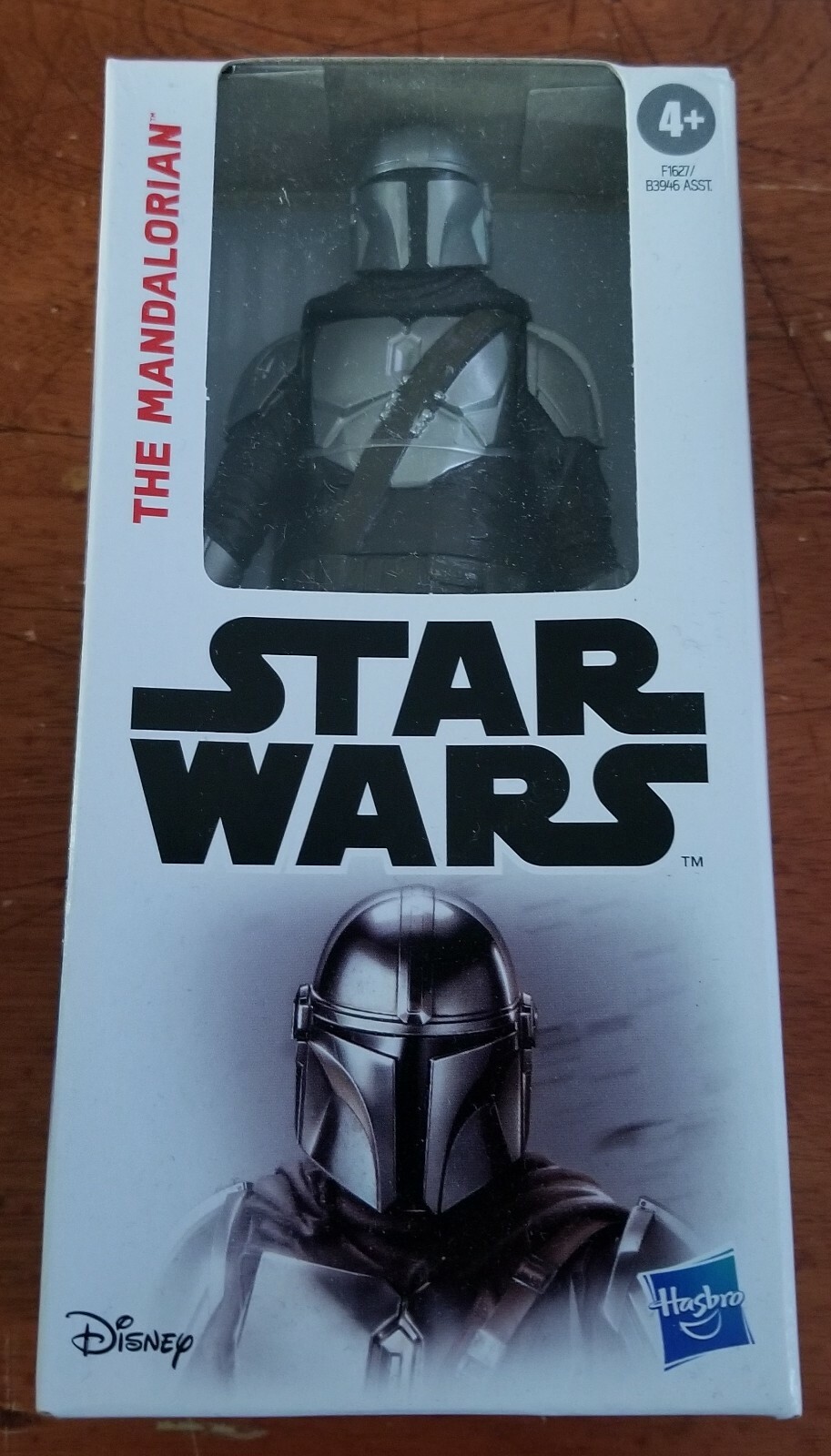 Star Wars E9358 The Mandalorian Action Figure