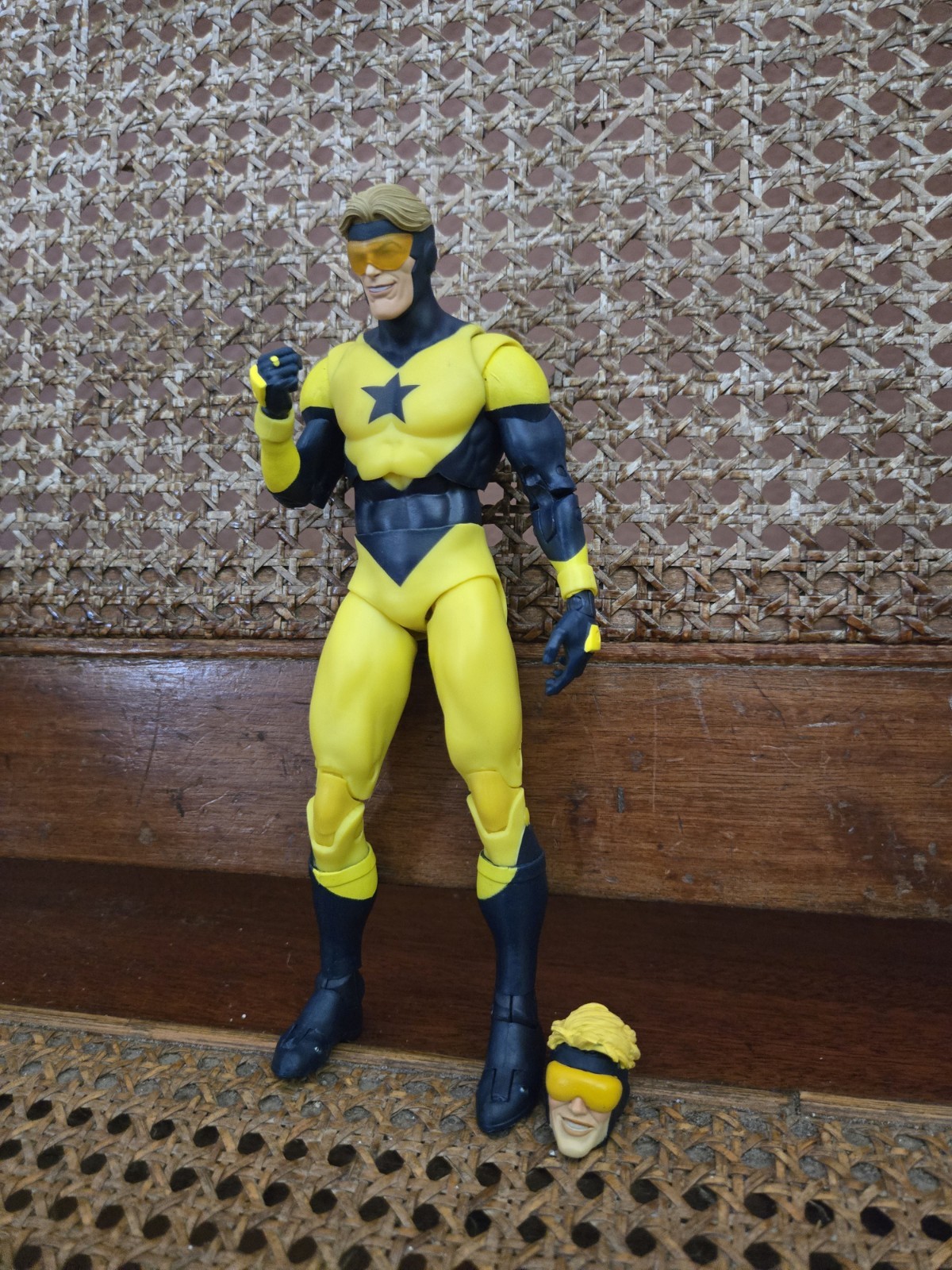 Mcfarlane Booster Gold 2 Pack Custom Headsculpt Figure