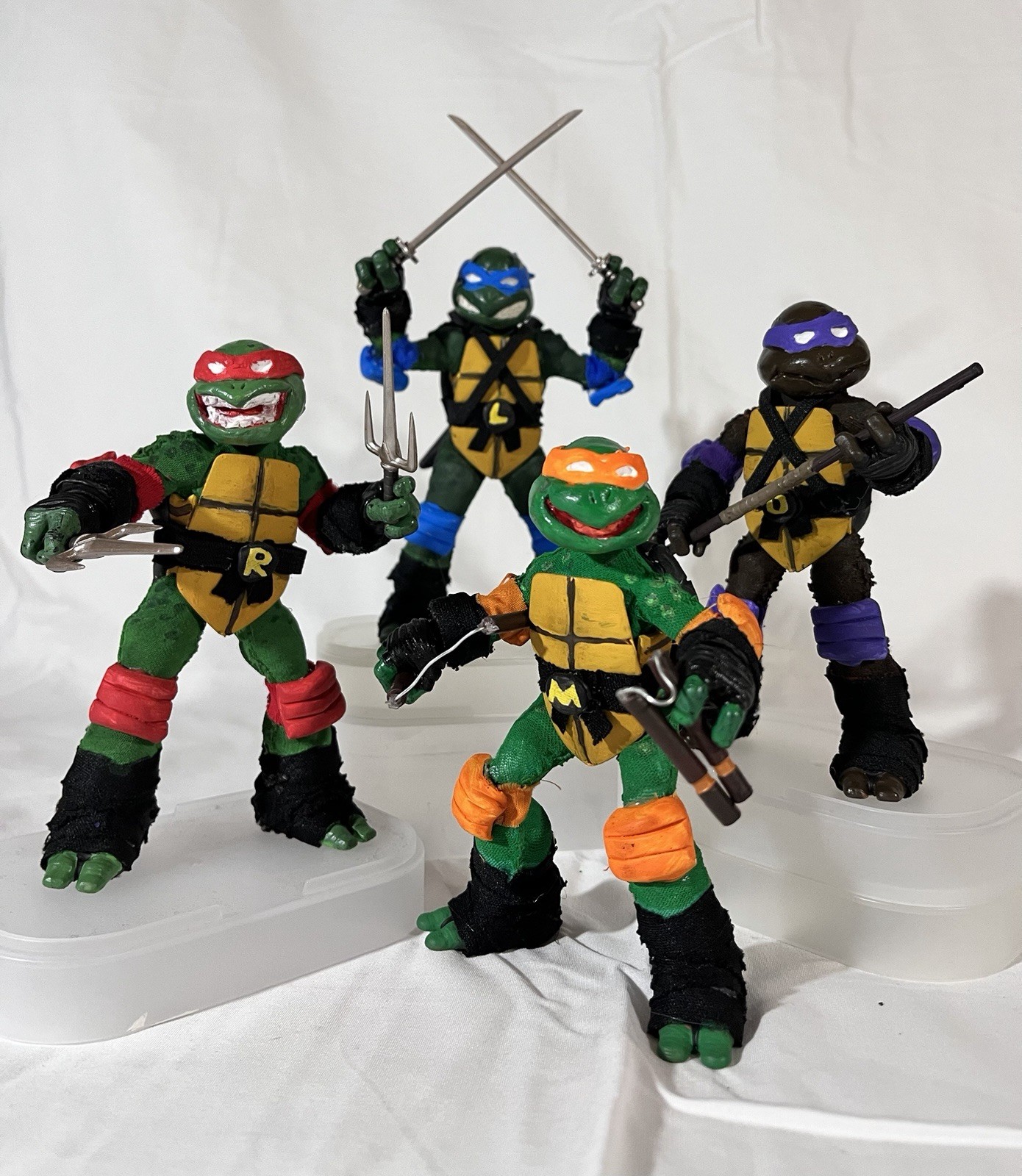 DYNA-DOLLS || DD-171 « TMNT & Turtle Van » || Custom 90s Inspired Figure Set