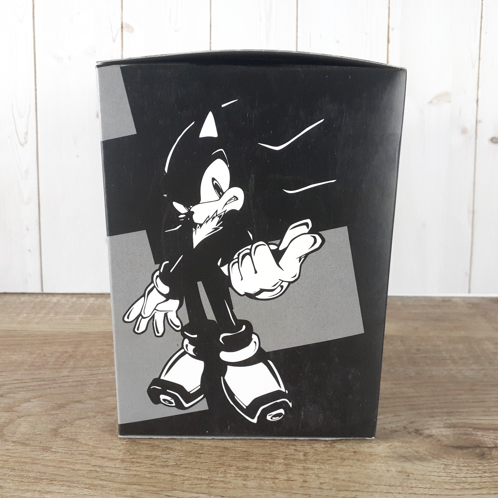 Shadow the Hedgehog Figure Loot Crate Exclusive 2018 New