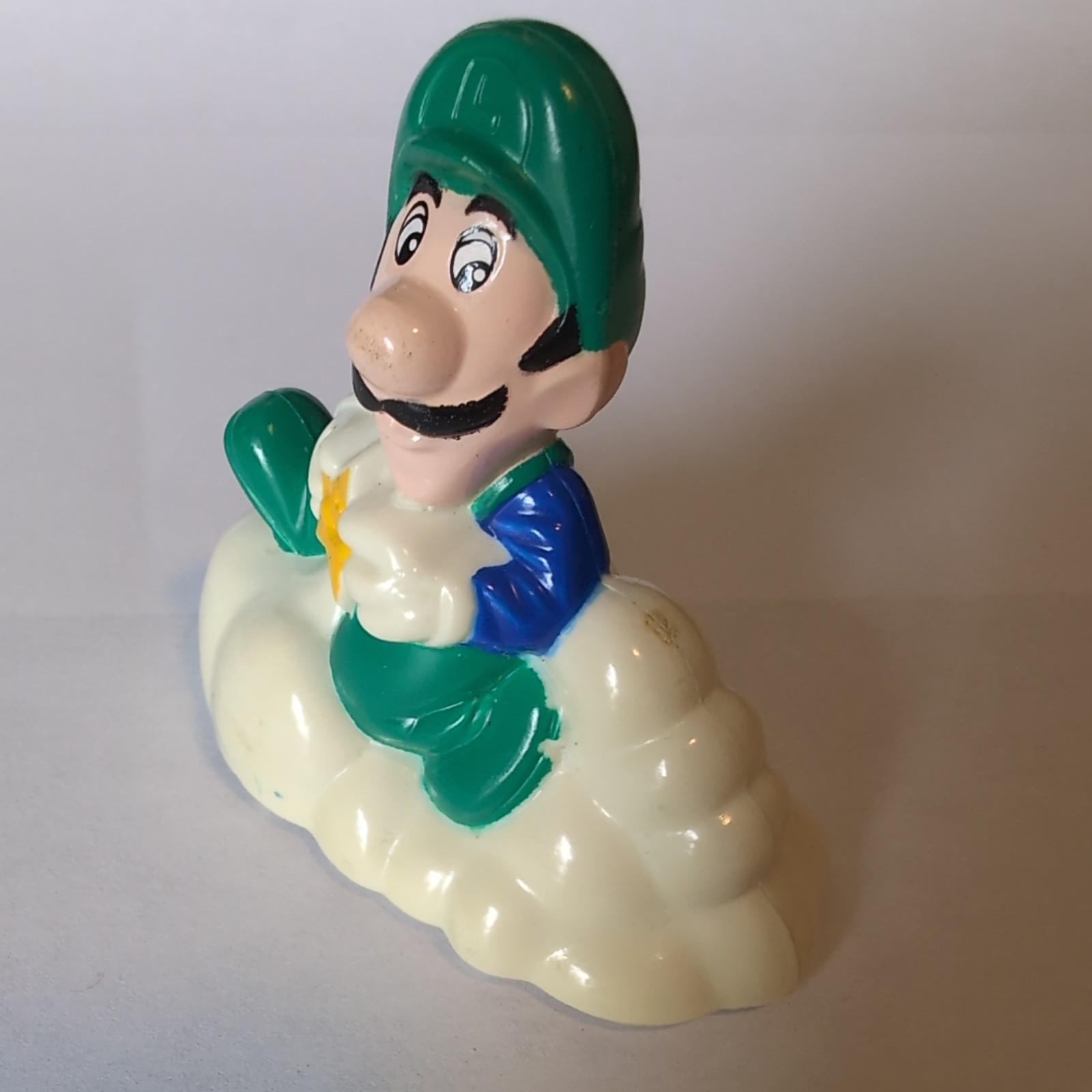 SUPER MARIO BROS LUIGI ON CLOUDW/WHEELS NINTENDO VNTG (1989) TOY