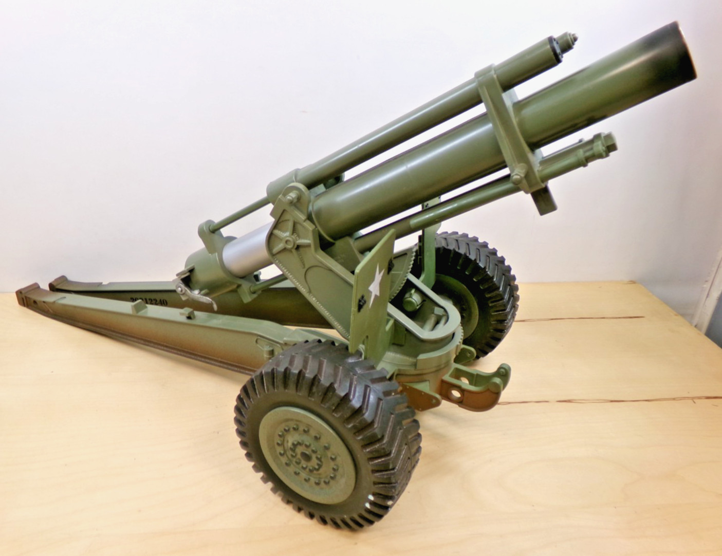 Hasbro 1999 GI Joe 1/6 Scale WW ll 155mm Howitzer Cannon for 12&Prime; Figures