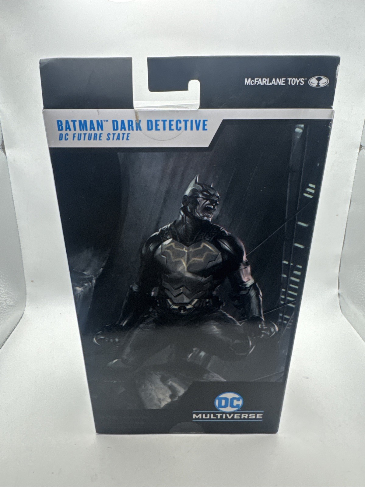 McFarlane DC Universe Batman Dark Detective Gold Label 7&Prime; Action Figure – New